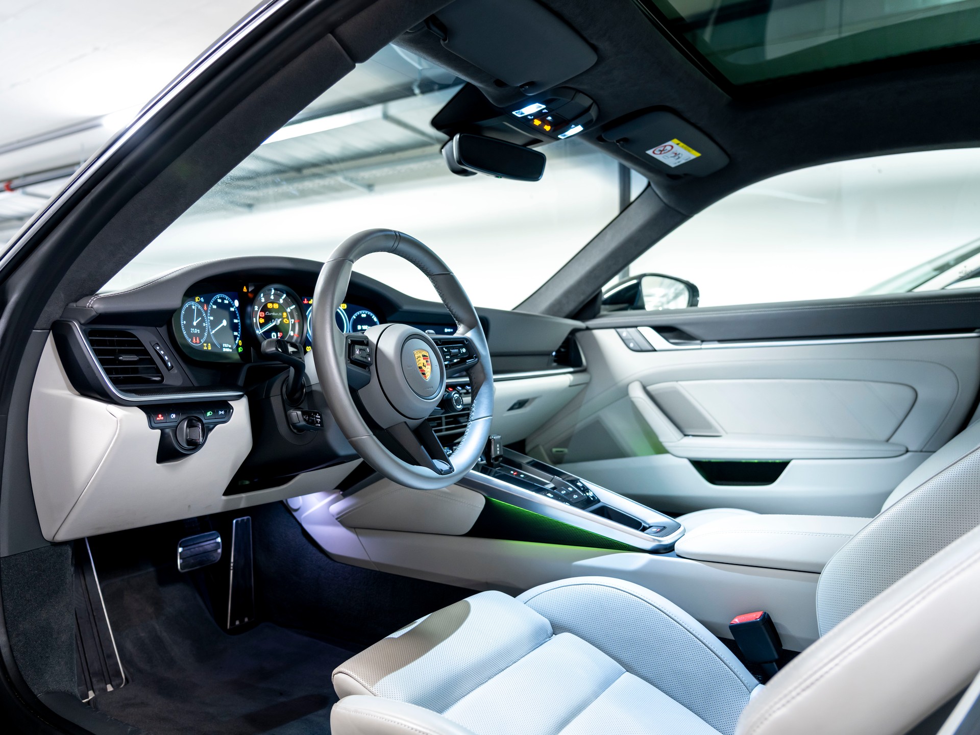 PORSCHE 911 Turbo S PDK-image-13