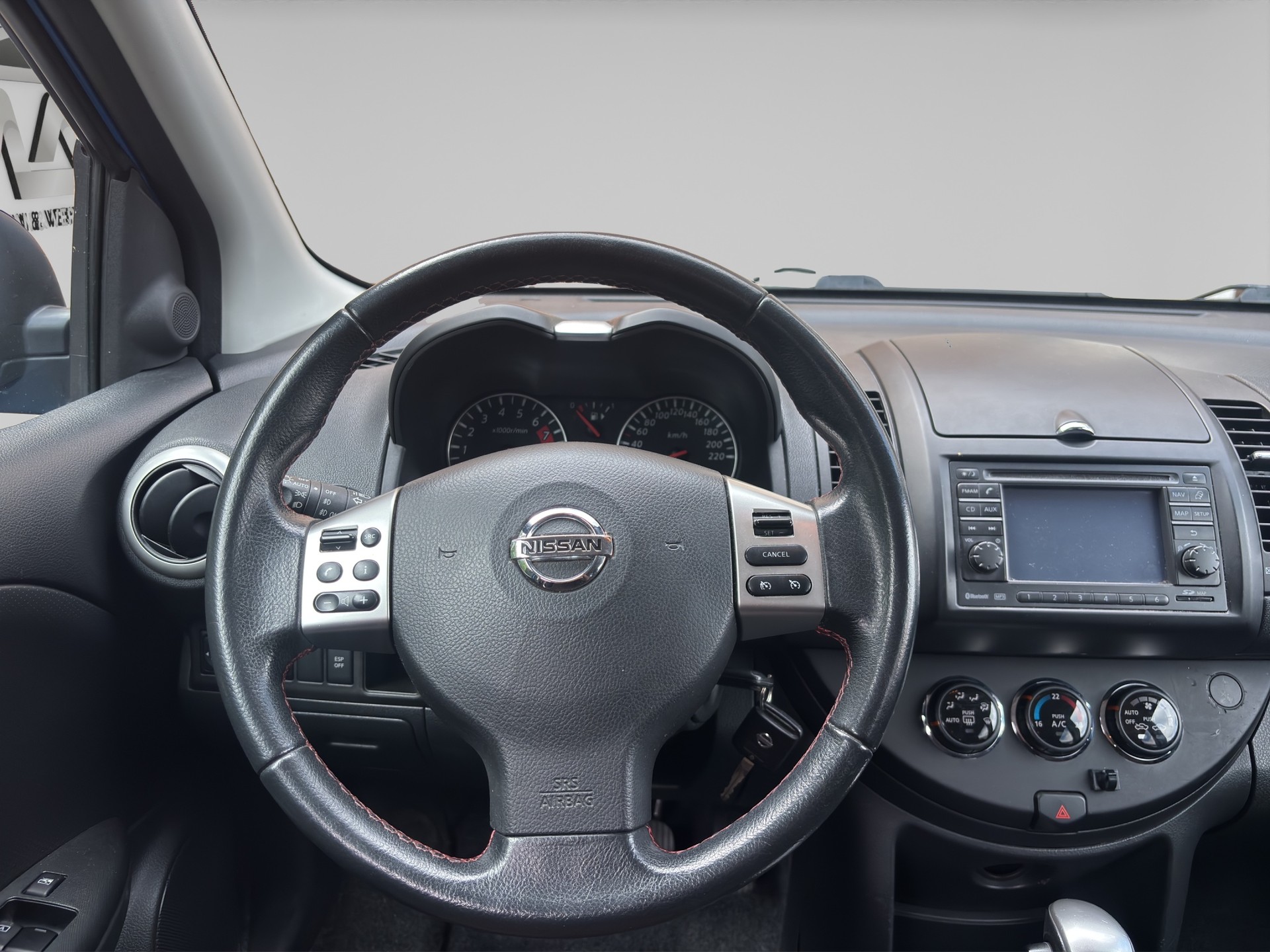 NISSAN Note 1.6 i-Way Automatic-image-9
