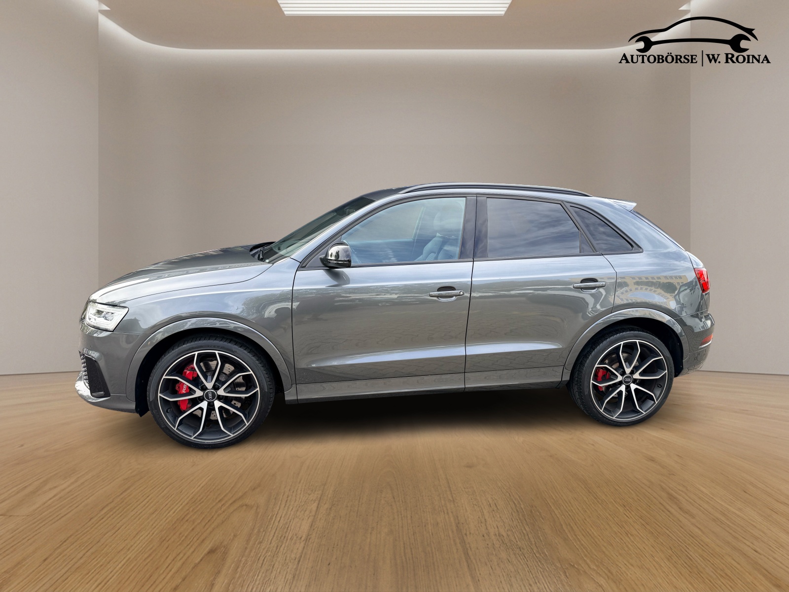 AUDI RS Q3 2.5 TFSI performance quattro S-tronic-image-5