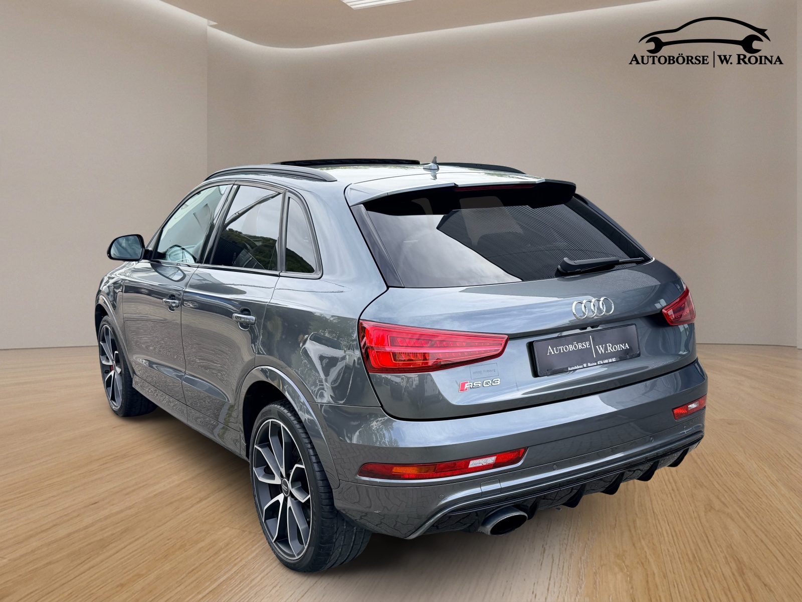 AUDI RS Q3 2.5 TFSI performance quattro S-tronic-image-4