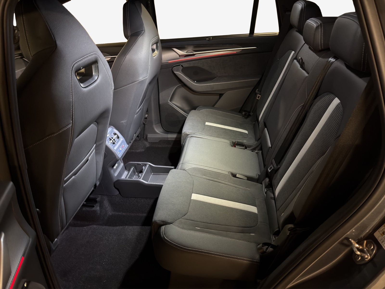 SKODA Kodiaq 2.0 TDI Sportline 4x4-image-11