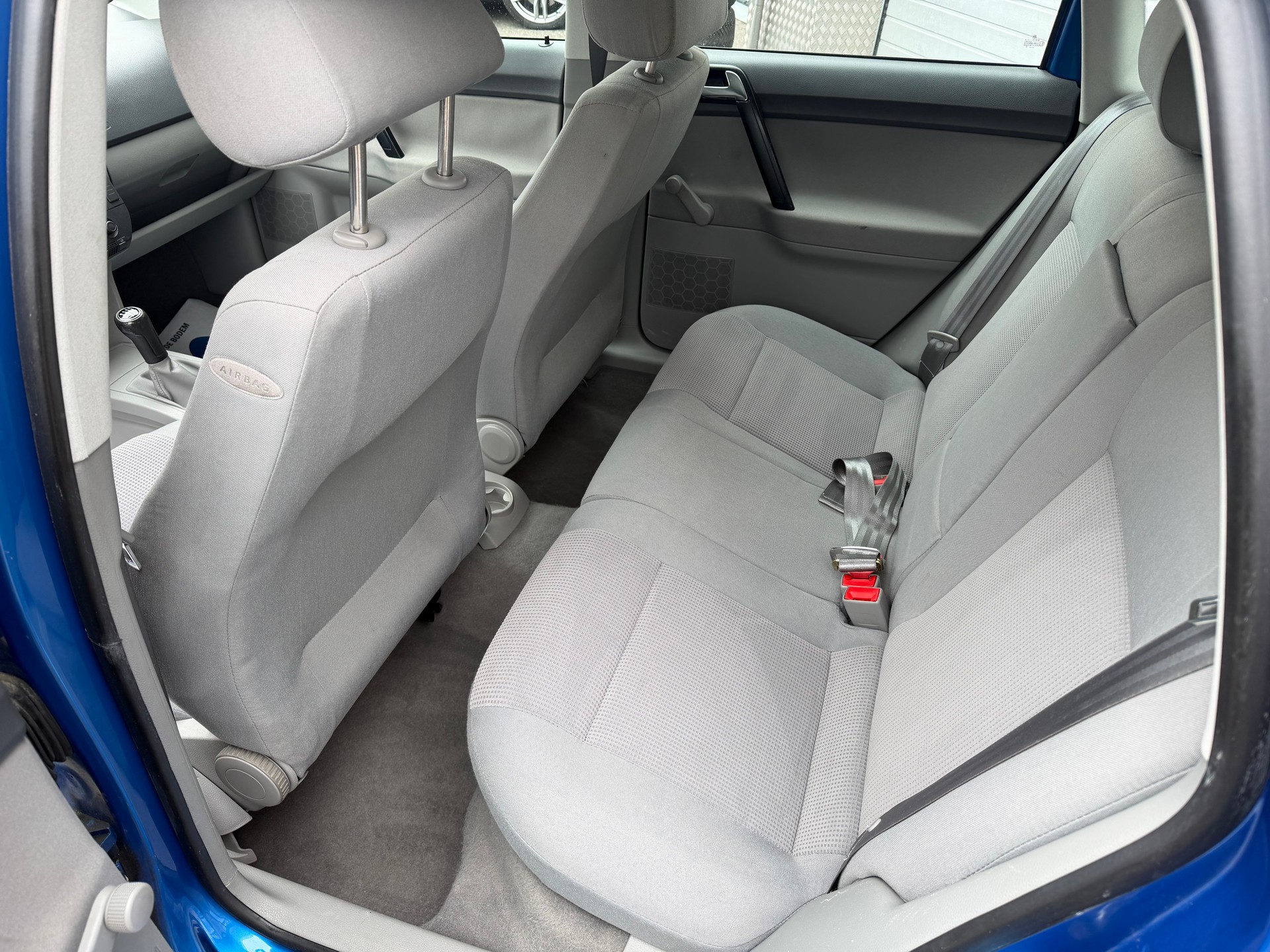 VW Polo 1.4 16V FSI Highline-image-6