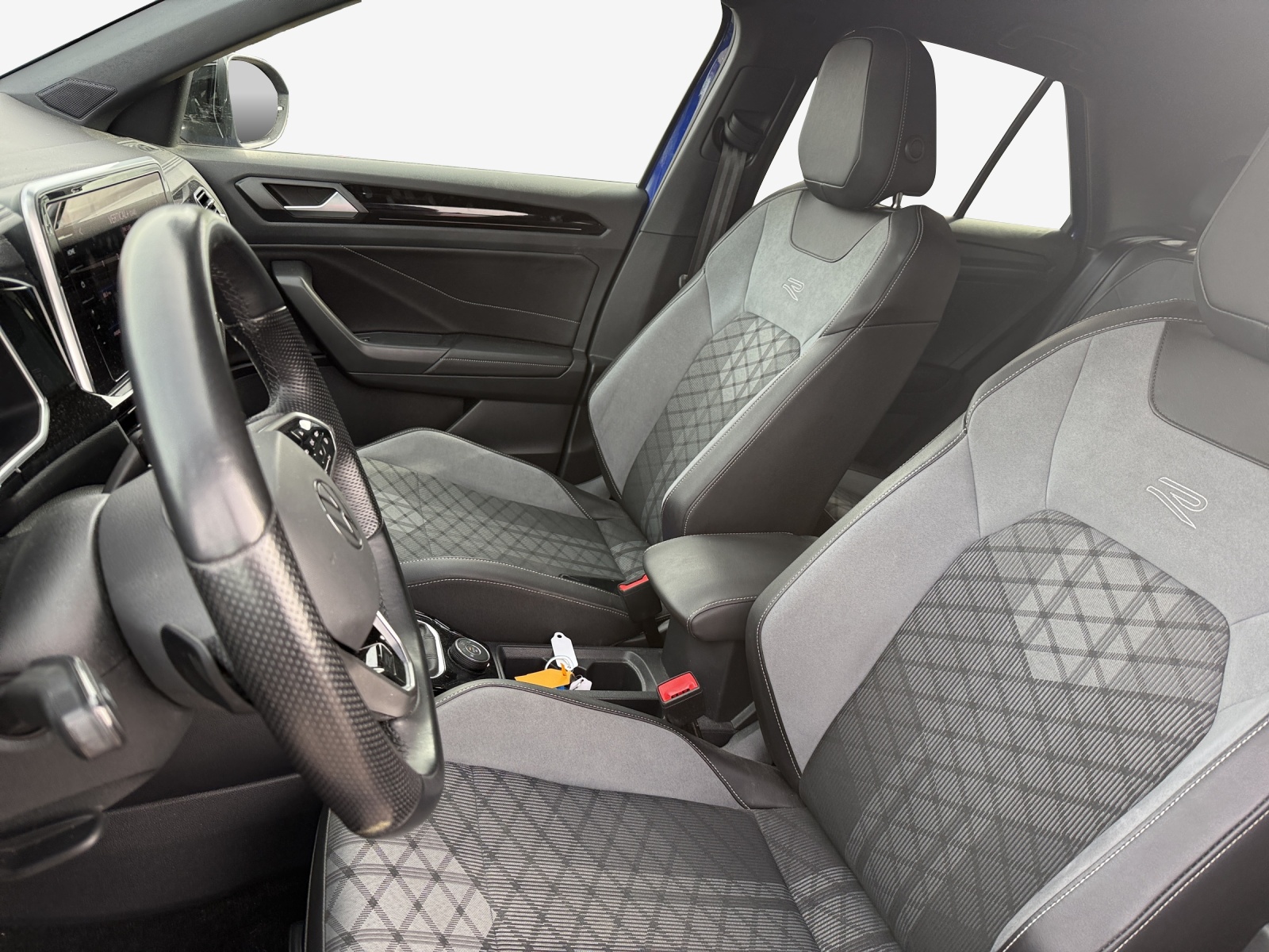 VW T-Roc 2.0 TSI R-Line DSG 4Motion-image-7