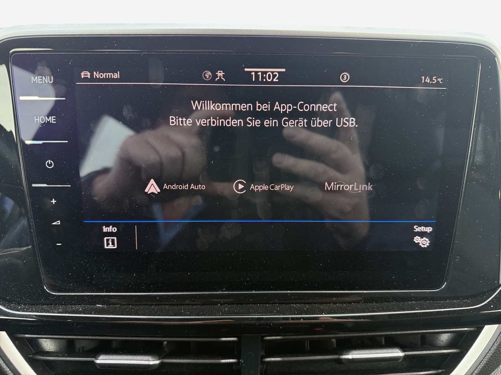 VW T-Roc 2.0 TSI R-Line DSG 4Motion-image-15