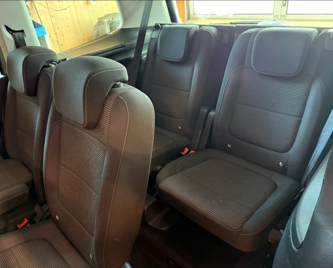 VW Sharan 2.0 TDI BMT Comfortline 4Motion DSG-image-8