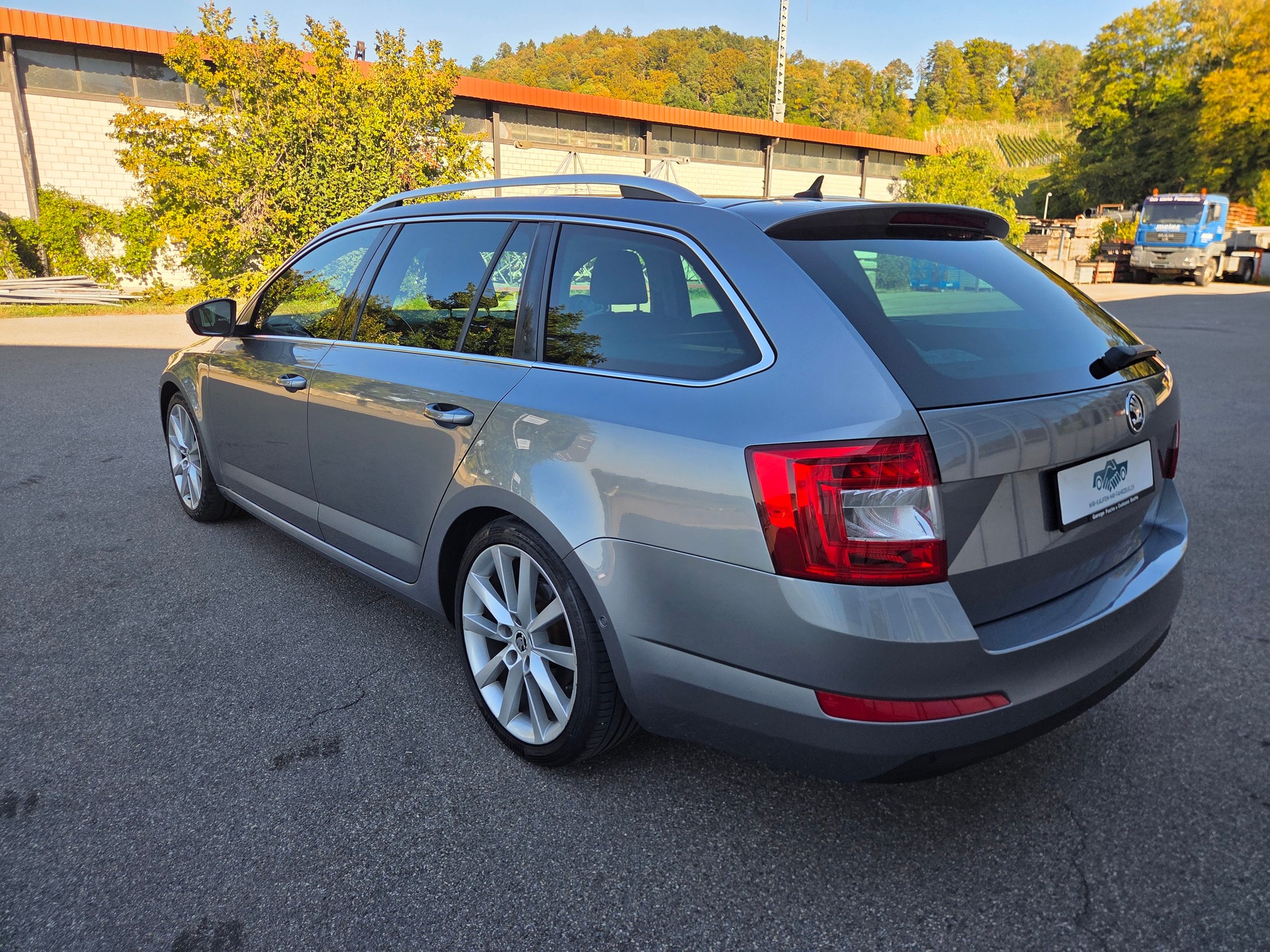SKODA Octavia Combi 1.8 TSI Elegance 4x4 DSG-image-5