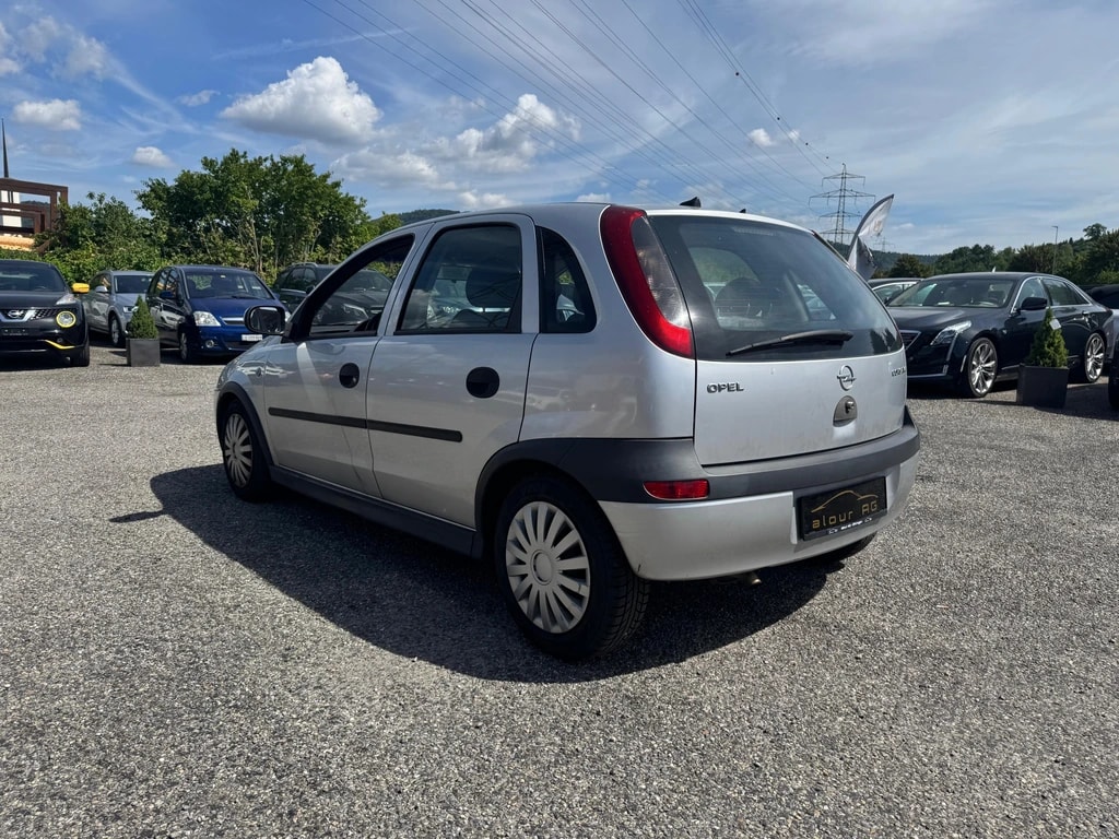OPEL Corsa 1.4 16V Groove-image-3