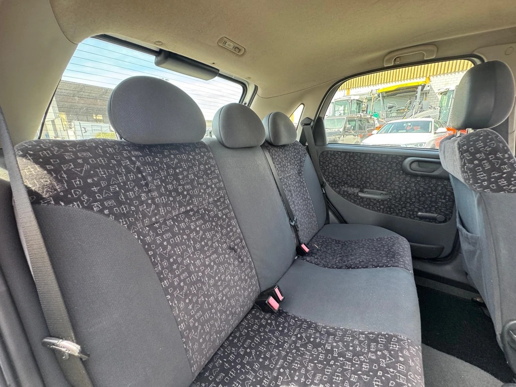 OPEL Corsa 1.4 16V Groove-image-9