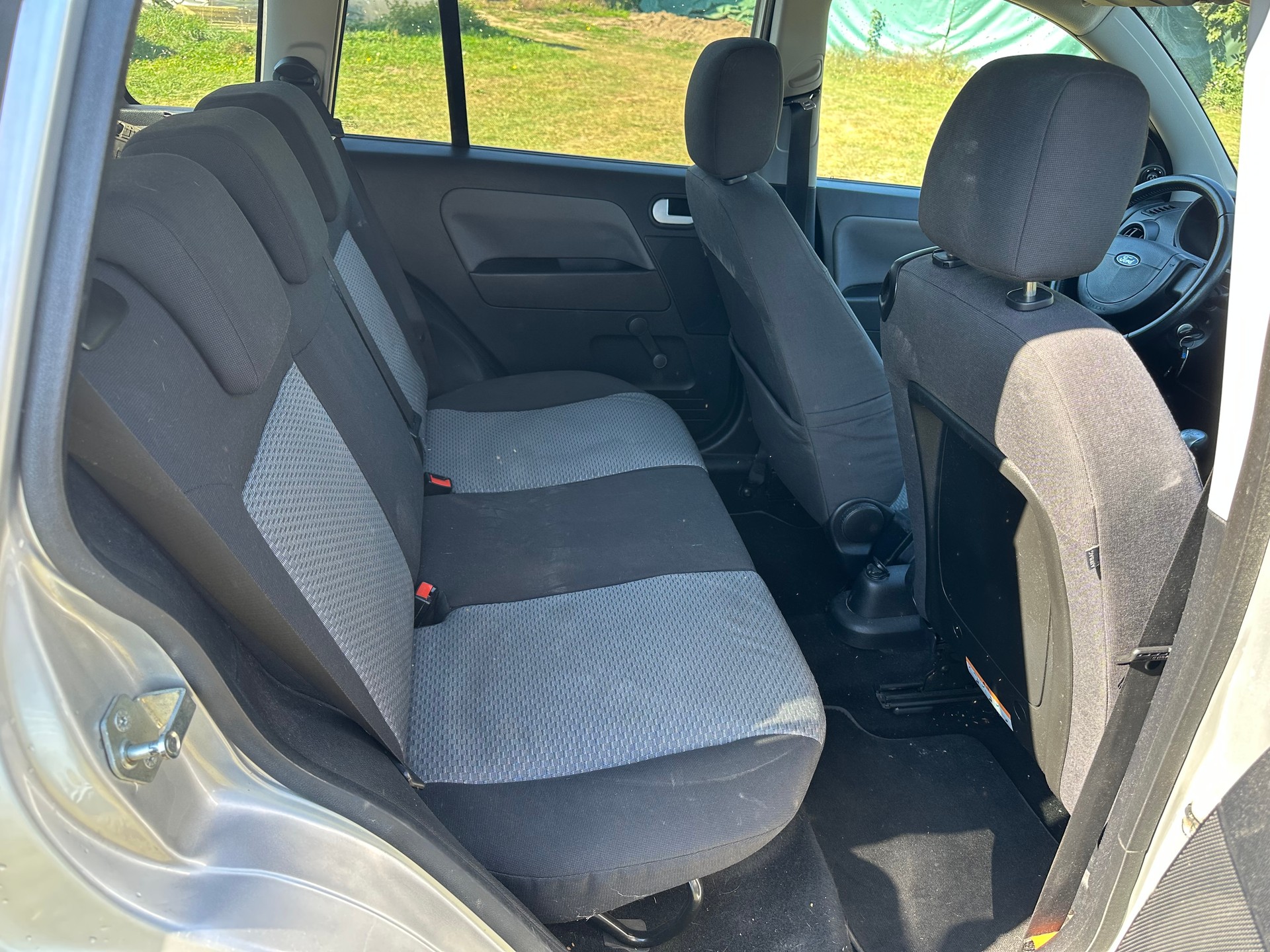 FORD Fusion 1.6 16V Trend-image-8