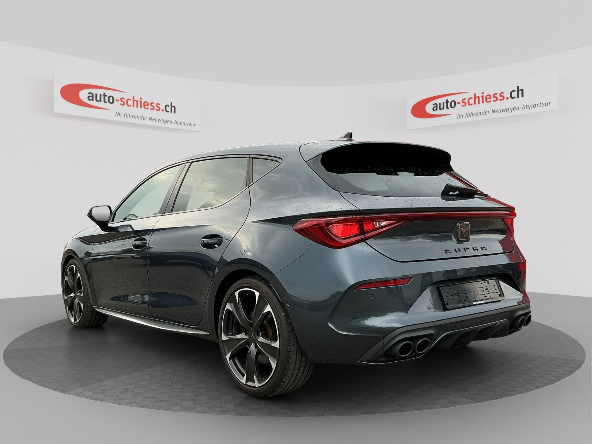 CUPRA LEON VZ 2.0 TSI DSG-image-2