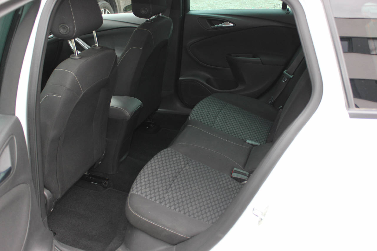 OPEL Astra Sports Tourer 1.4 T 150 eTEC Enjoy S/S-image-10