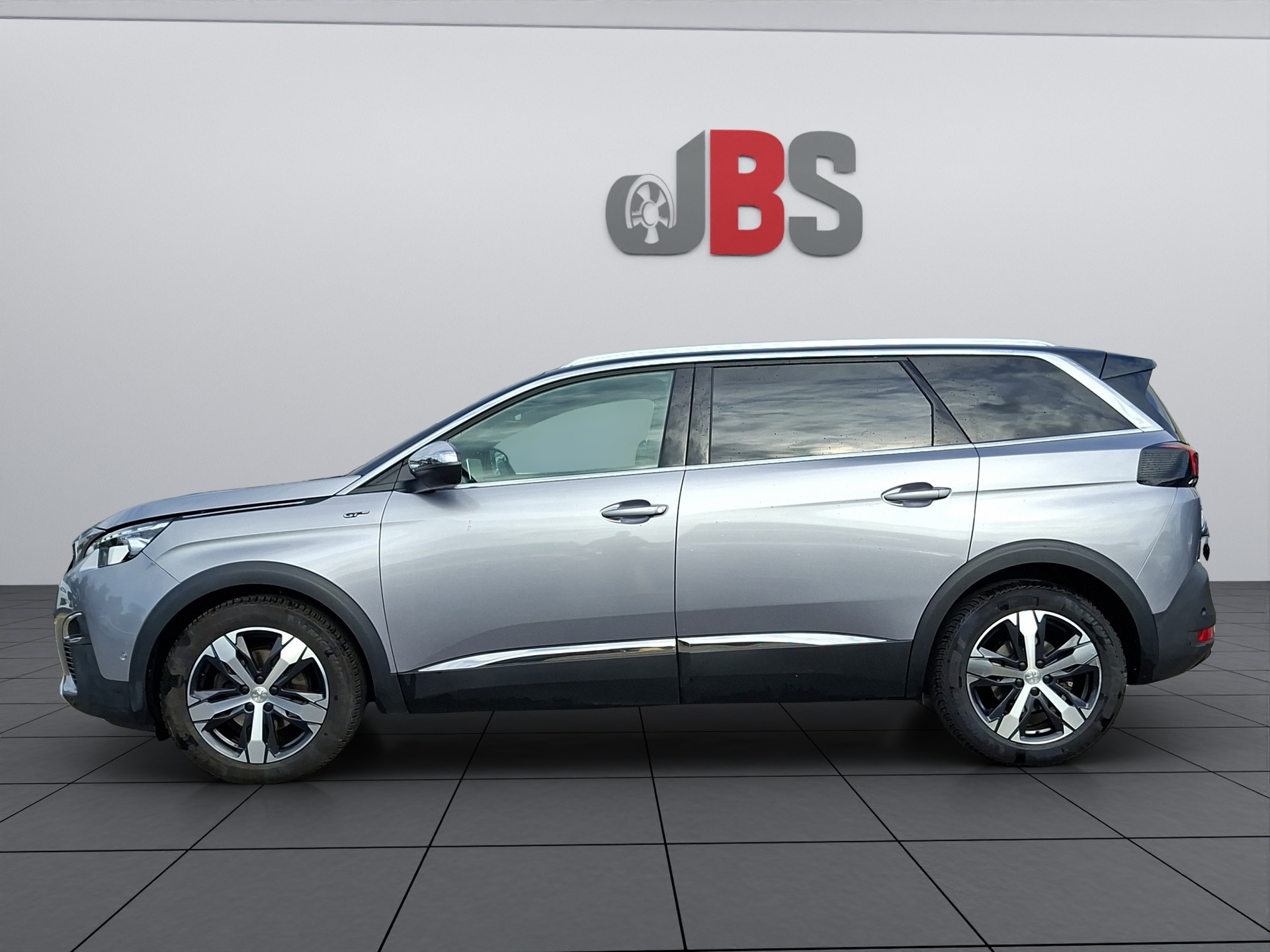 PEUGEOT 5008 2.0 BlueHDi GT EAT-image-1