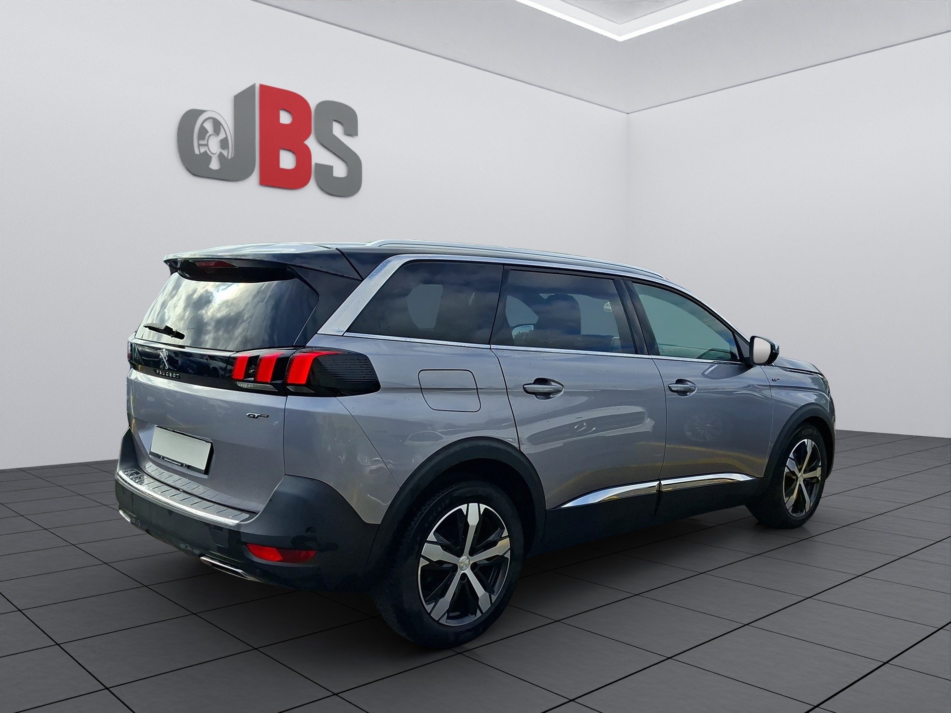 PEUGEOT 5008 2.0 BlueHDi GT EAT-image-2