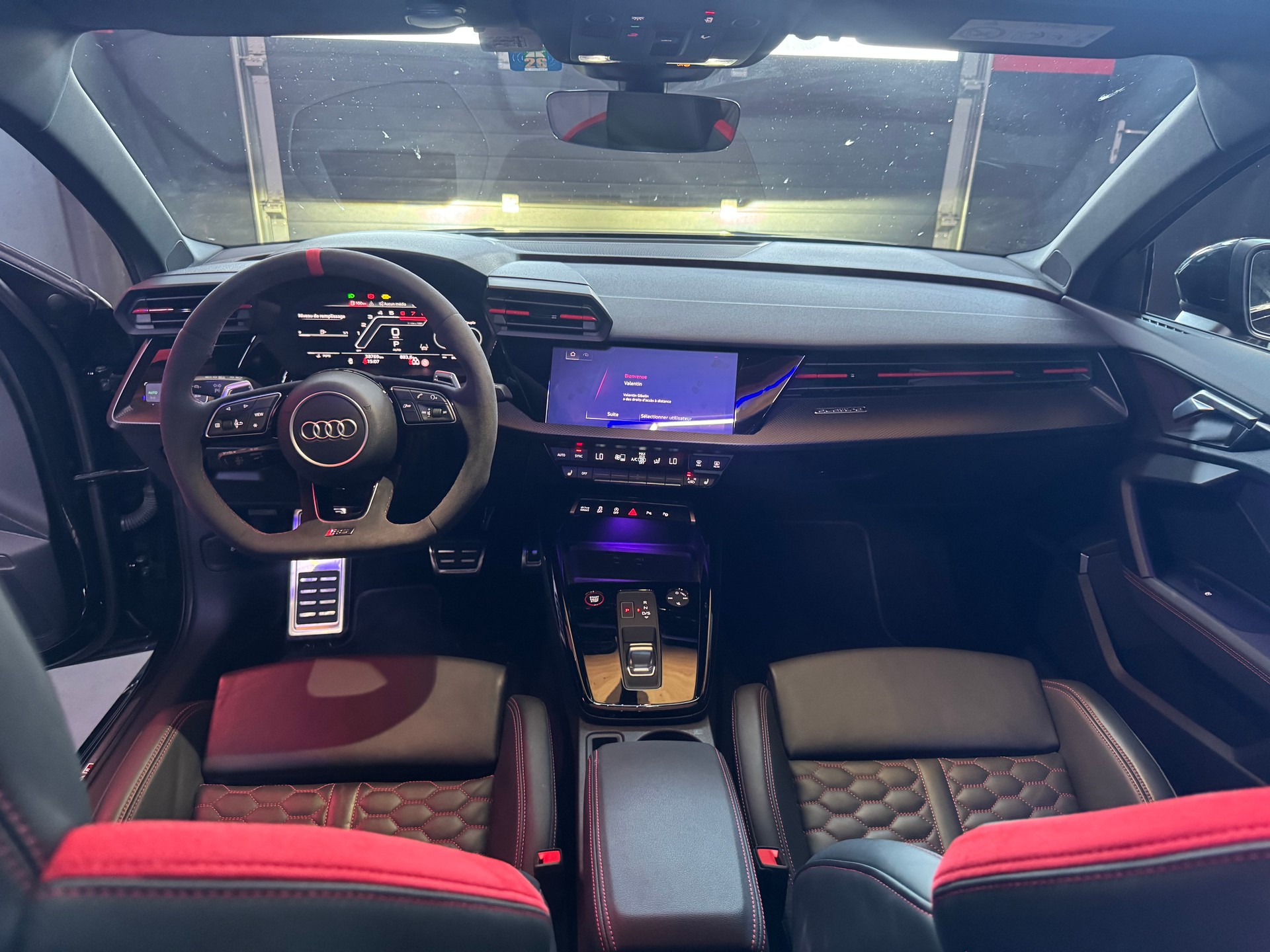 AUDI RS3 Sportback 2.5 TSI quattro S-tronic-image-10