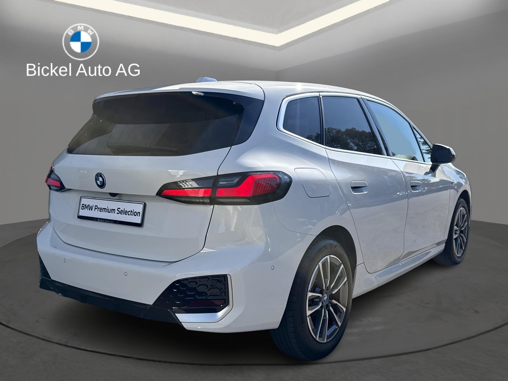 BMW 225e xDrive Act. T. M Sport-image-2