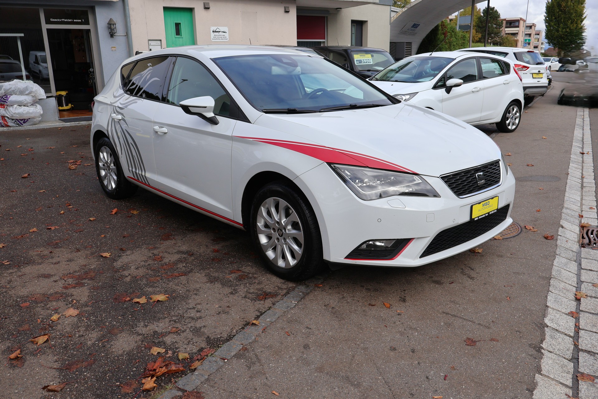 SEAT Leon 1.2 TSI Style-image-1