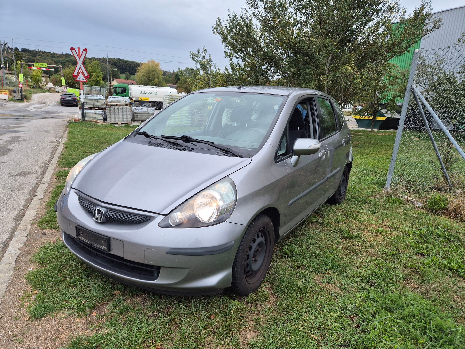 HONDA JAZZ 1.4 ES-image-0