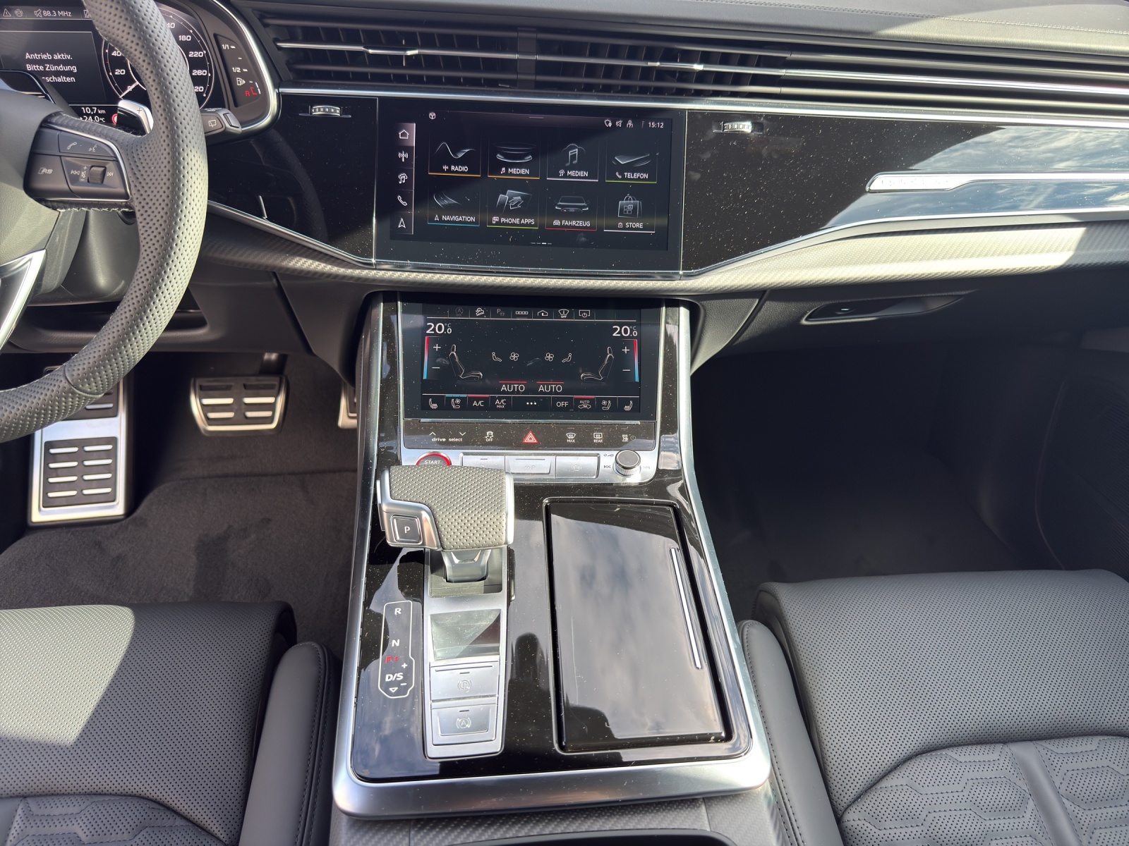 AUDI RSQ8 performance quattro-image-10
