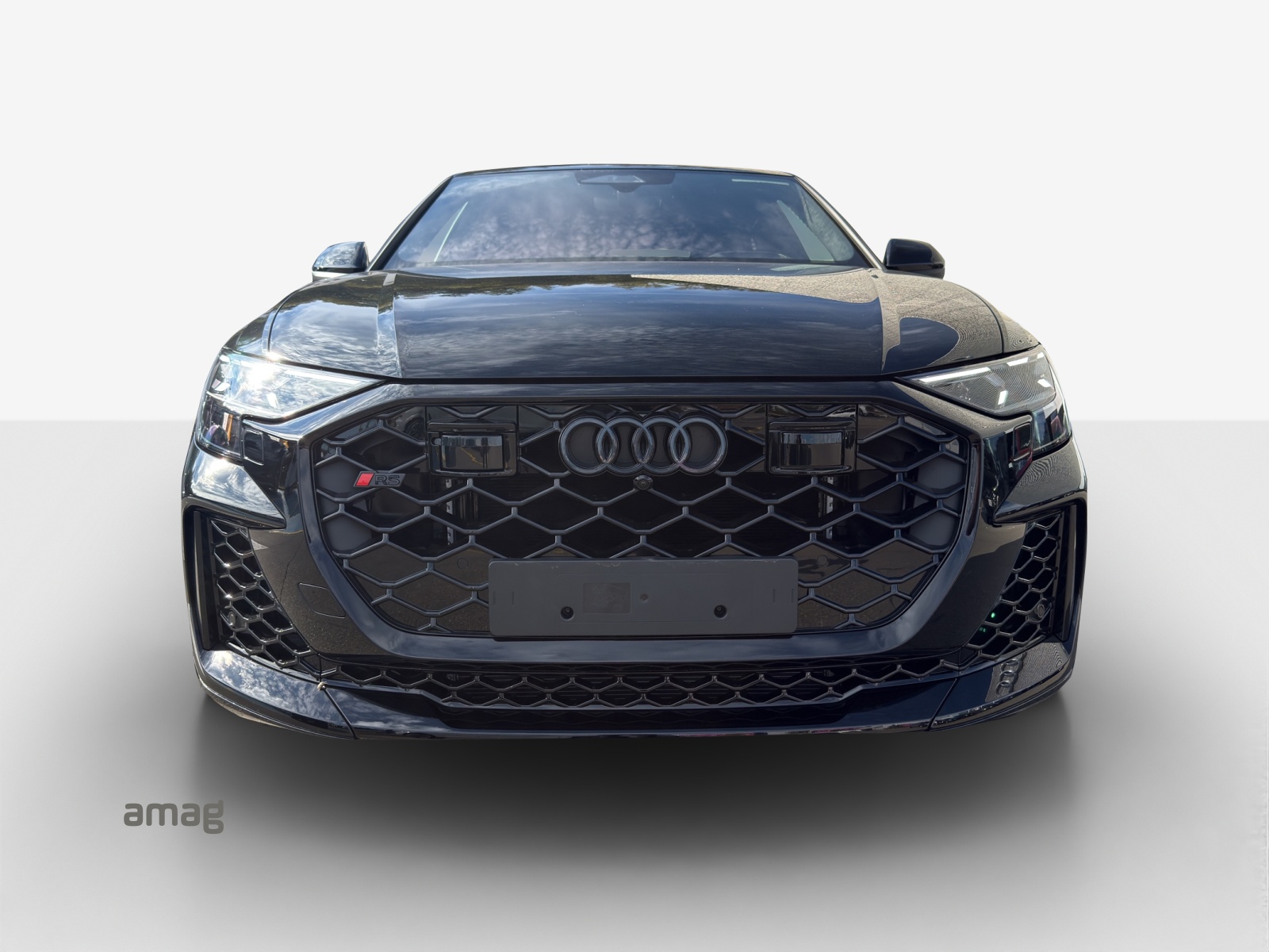 AUDI RSQ8 performance quattro-image-6