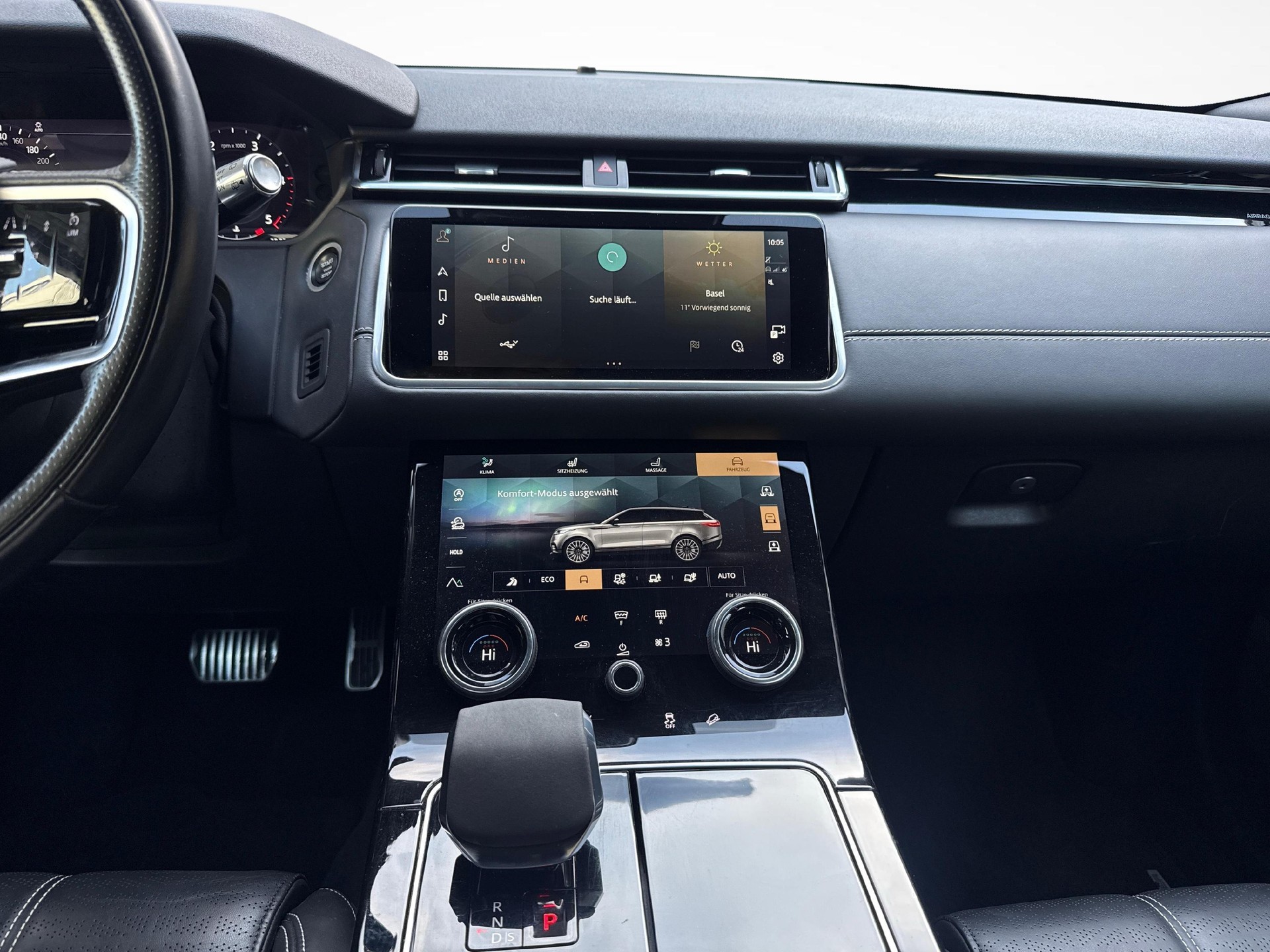 LAND ROVER Range Rover Velar 3.0 D I6 300 R-Dynamic HSE-image-13