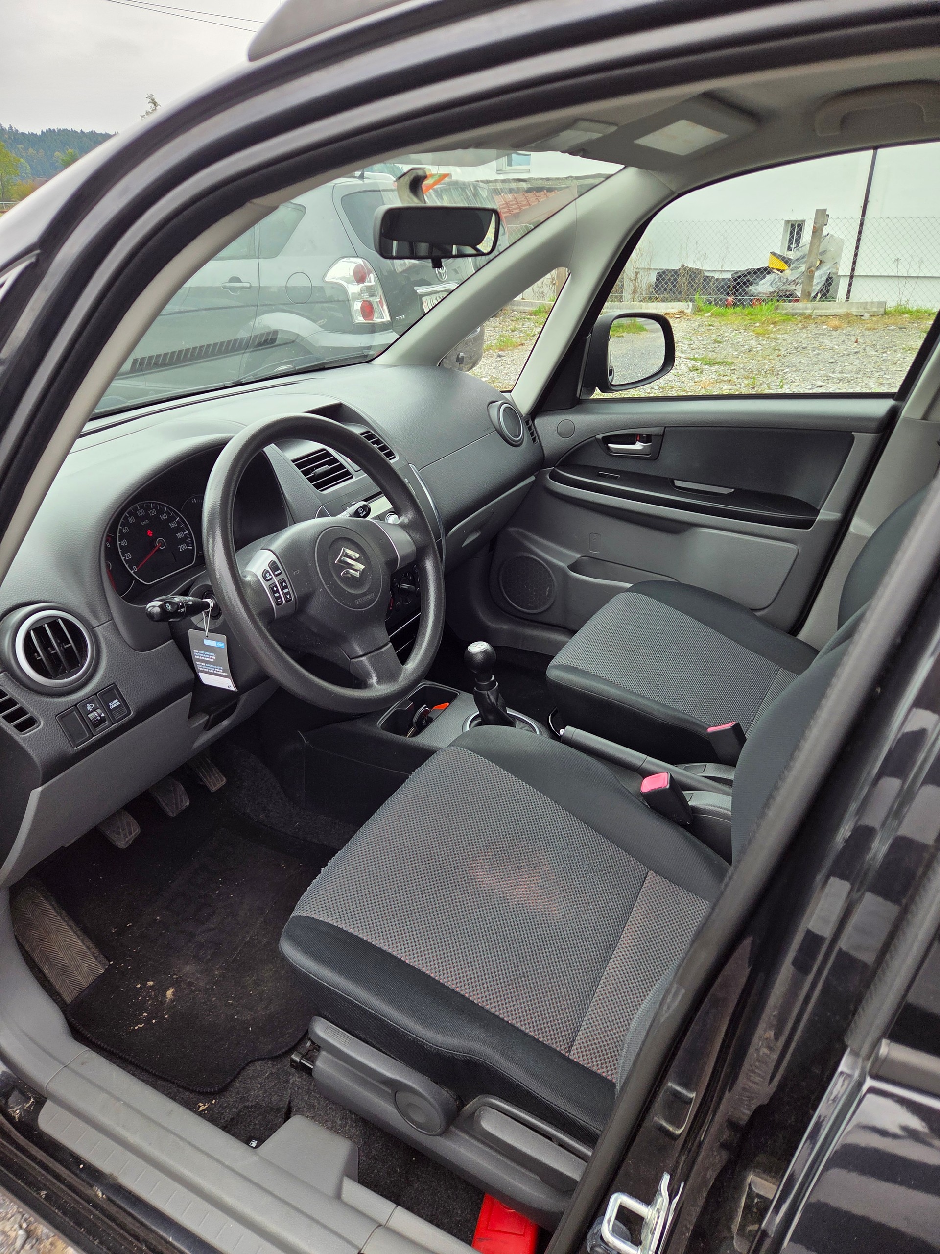 SUZUKI SX4 1.6 16V GL Top 4WD-image-6