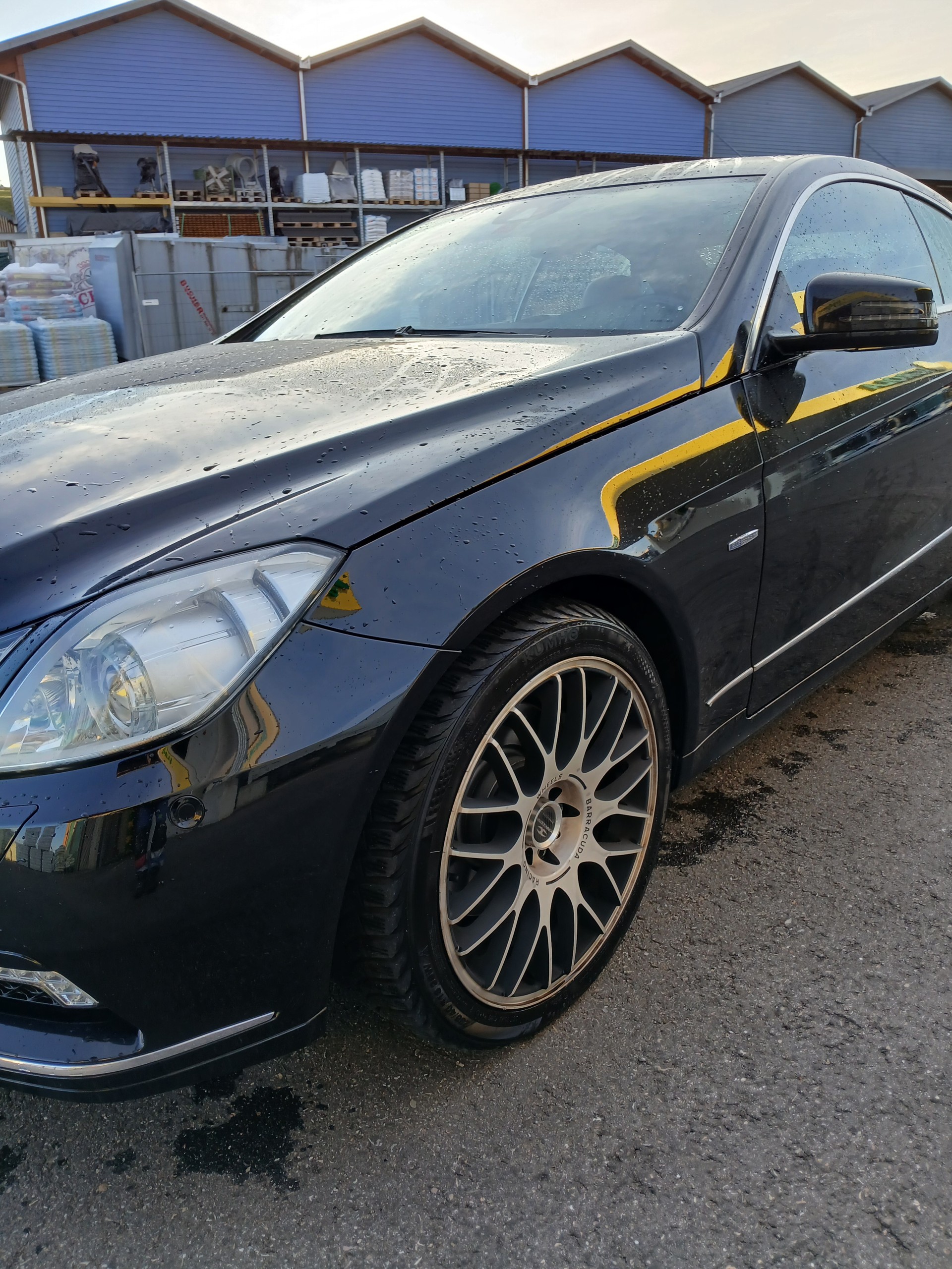 MERCEDES-BENZ E 350 CDI BlueEF Avantgarde-image-4