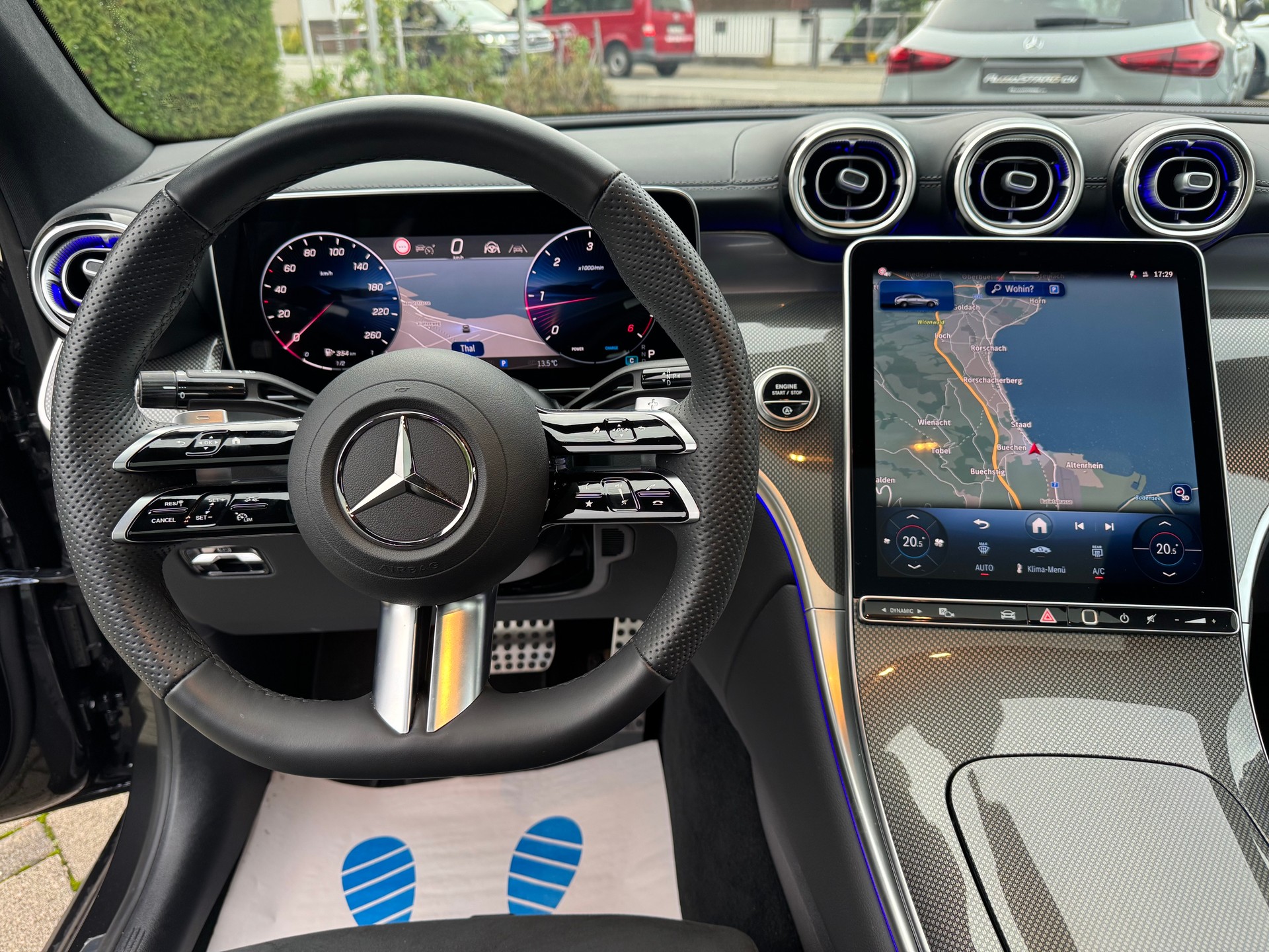MERCEDES-BENZ GLC Coupé 220 d AMG Line 4Matic 9G-Tronic-image-10