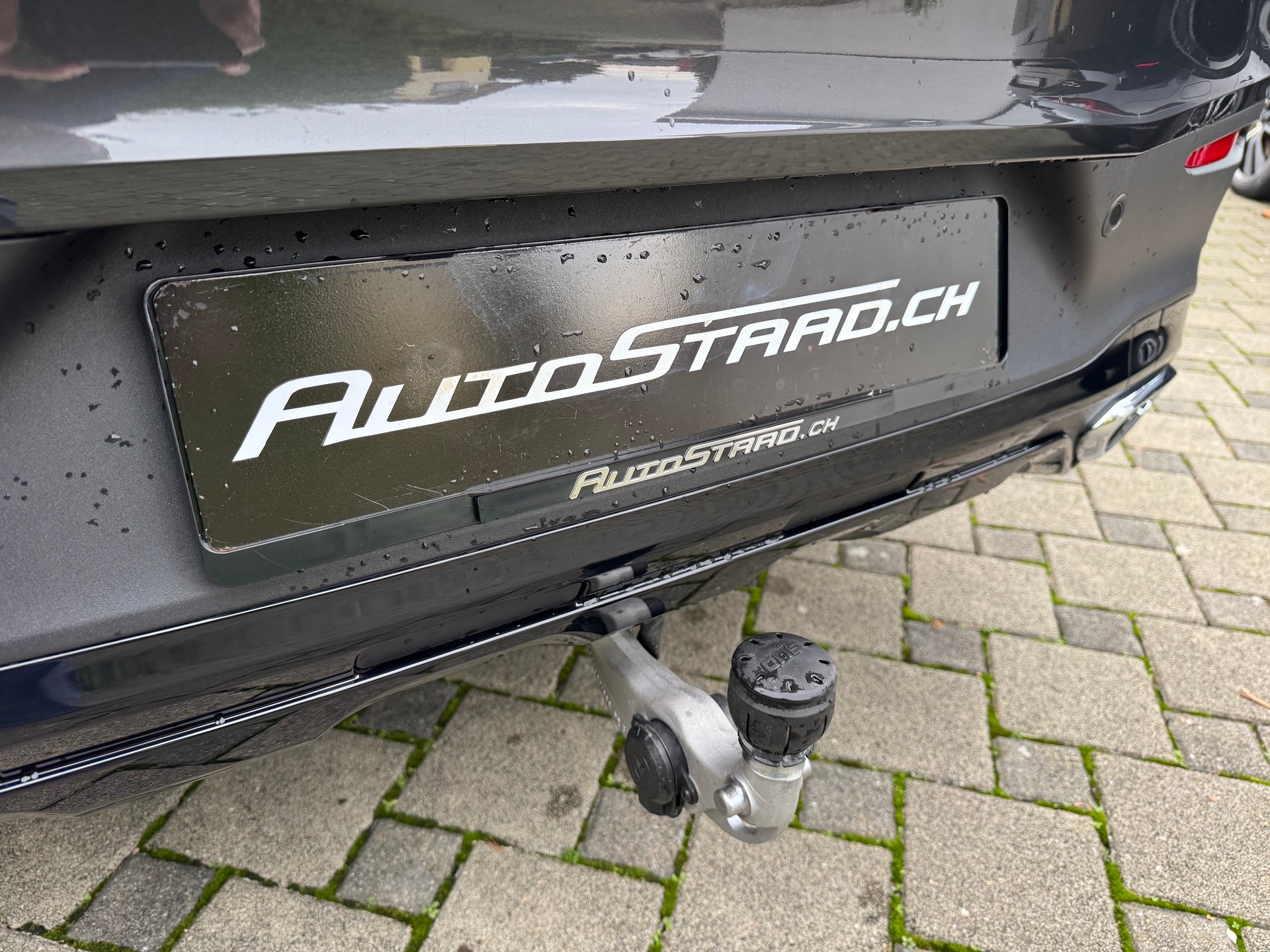 MERCEDES-BENZ GLC Coupé 220 d AMG Line 4Matic 9G-Tronic-image-7