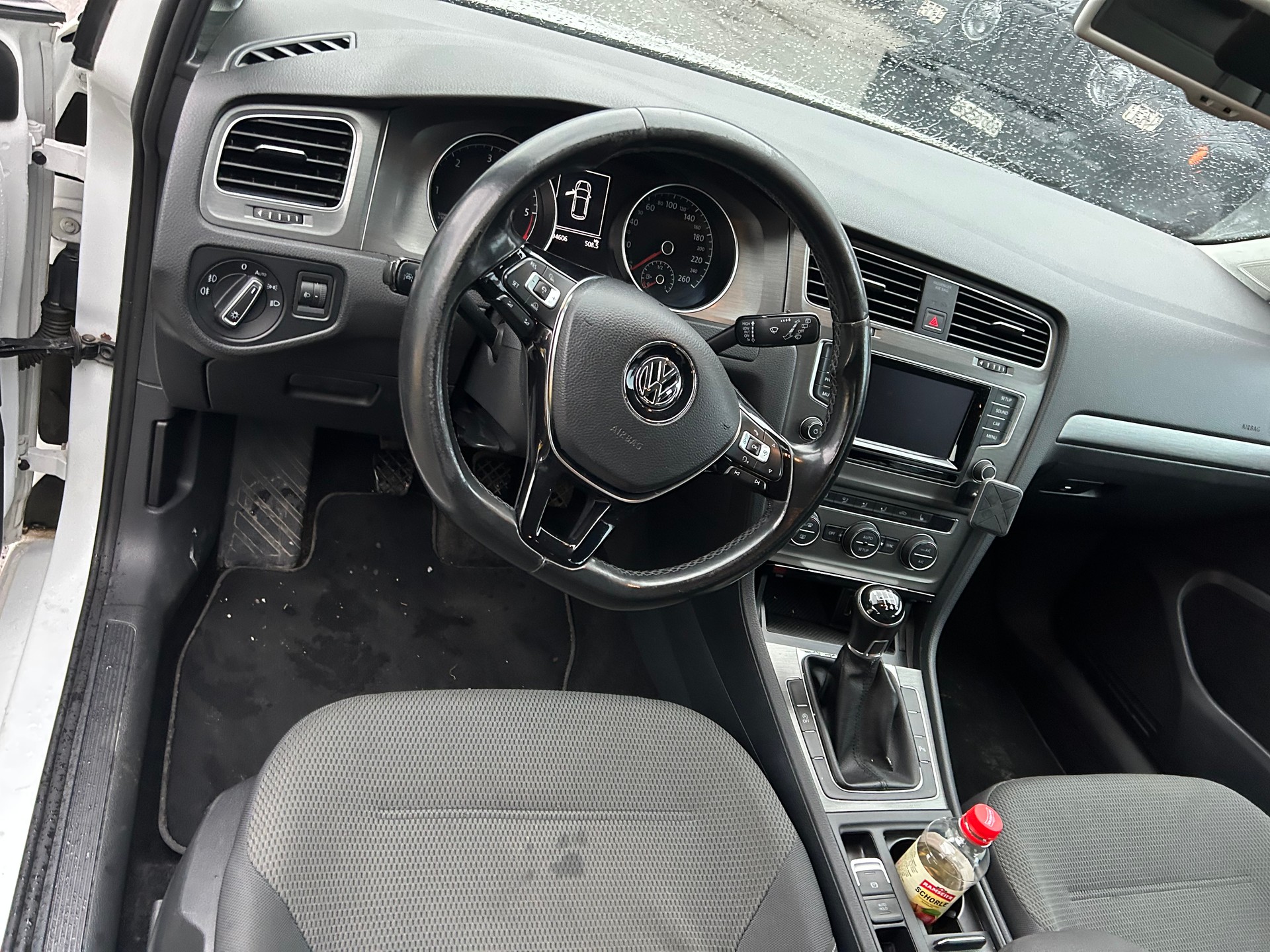VW Golf 2.0 TDI Comfortline-image-4