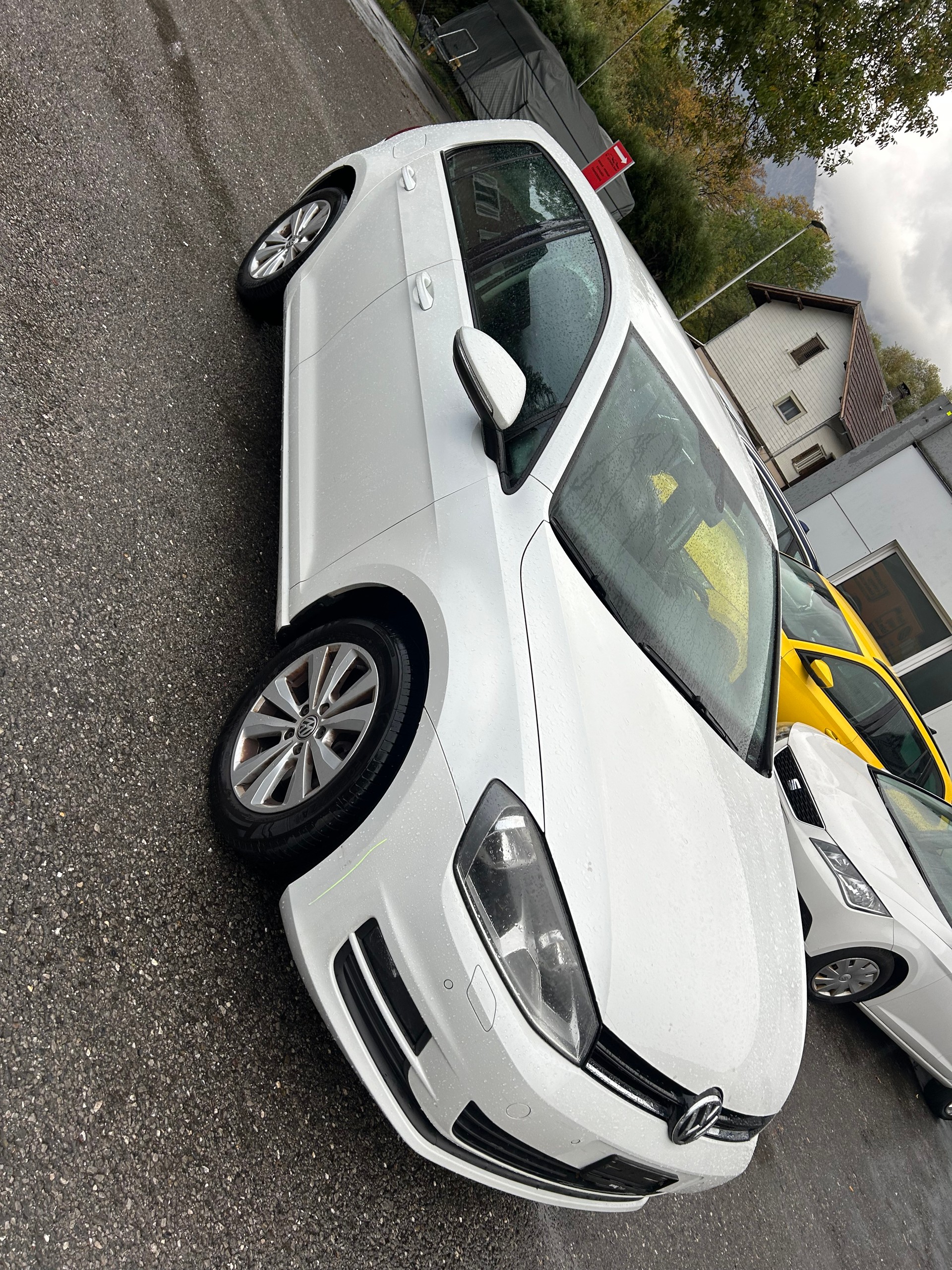 VW Golf 2.0 TDI Comfortline-image-10