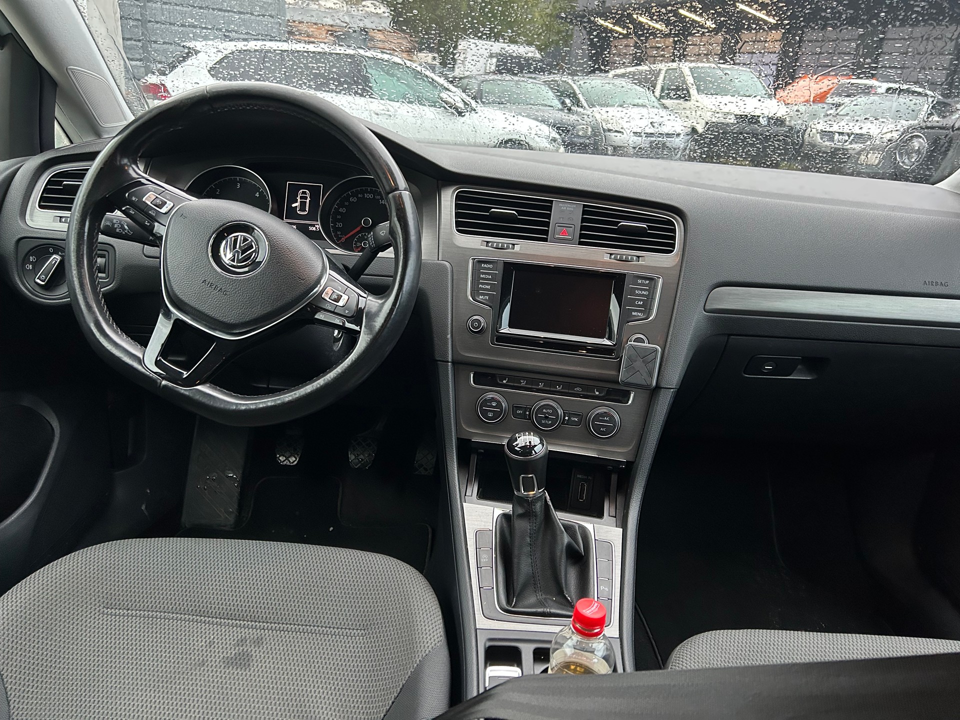 VW Golf 2.0 TDI Comfortline-image-2