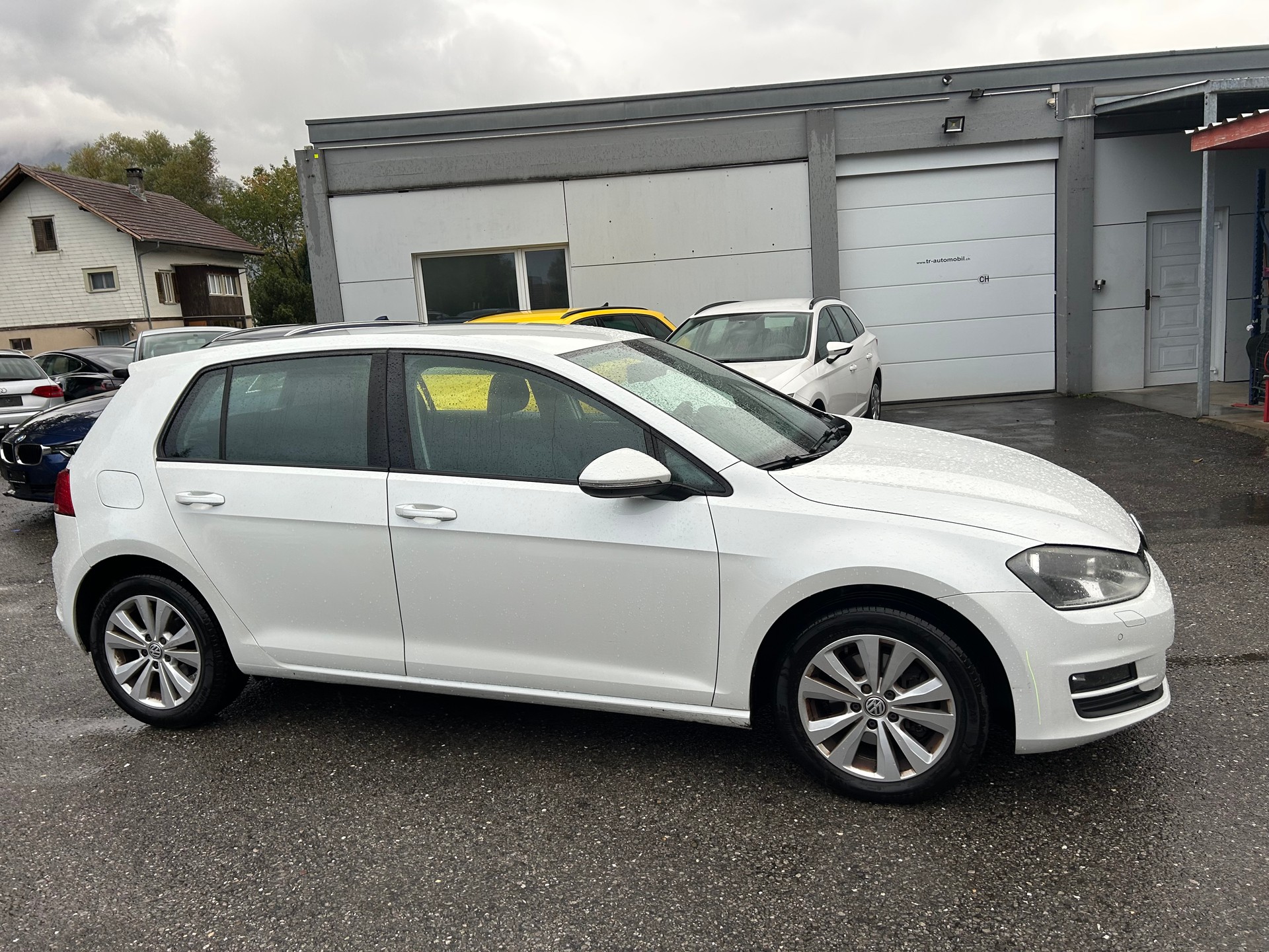 VW Golf 2.0 TDI Comfortline-image-6