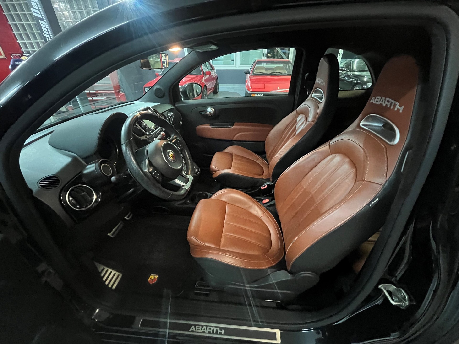 FIAT 595C 1.4 16V Turbo Abarth Dualogic-image-12