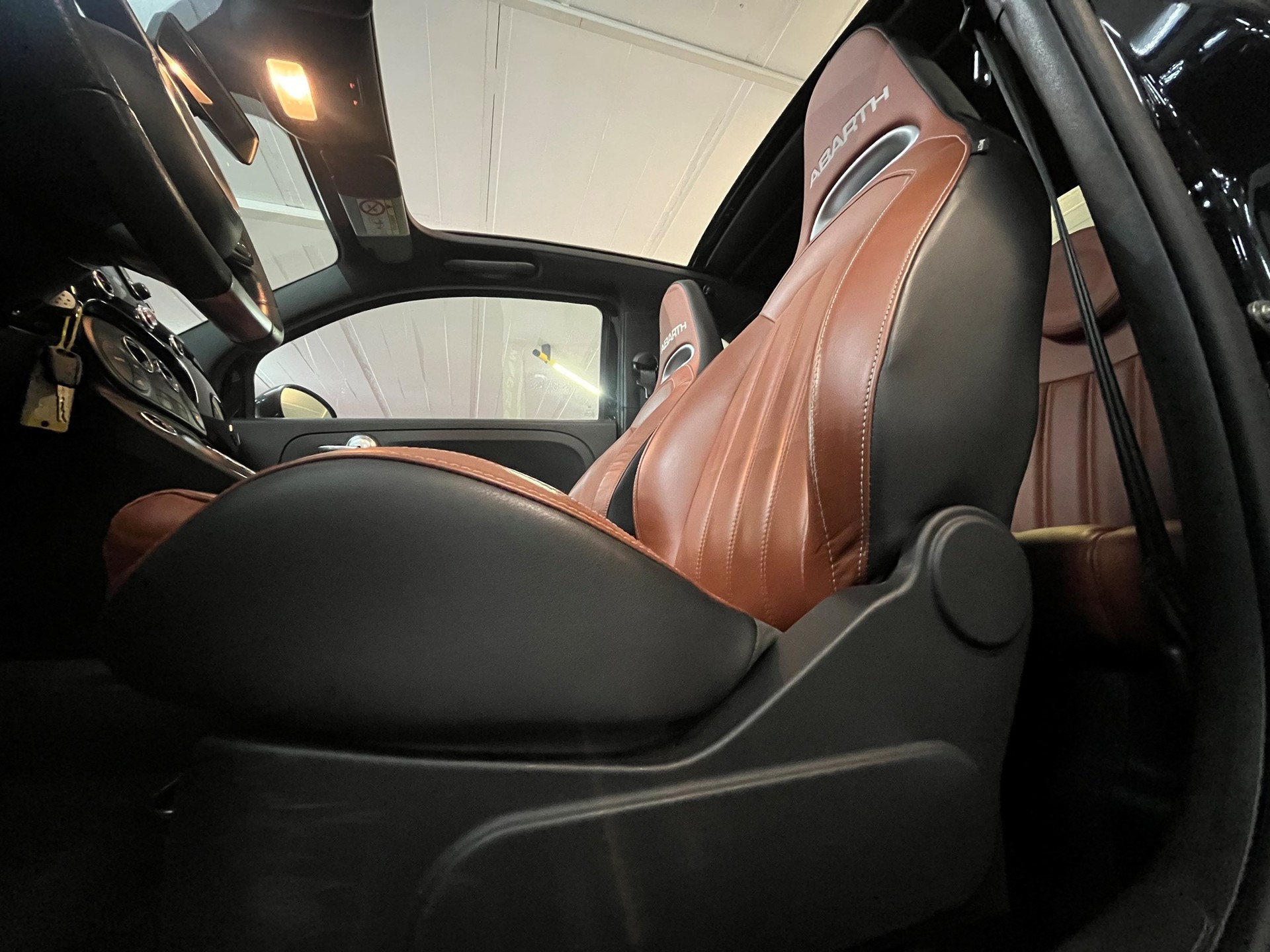 FIAT 595C 1.4 16V Turbo Abarth Dualogic-image-14