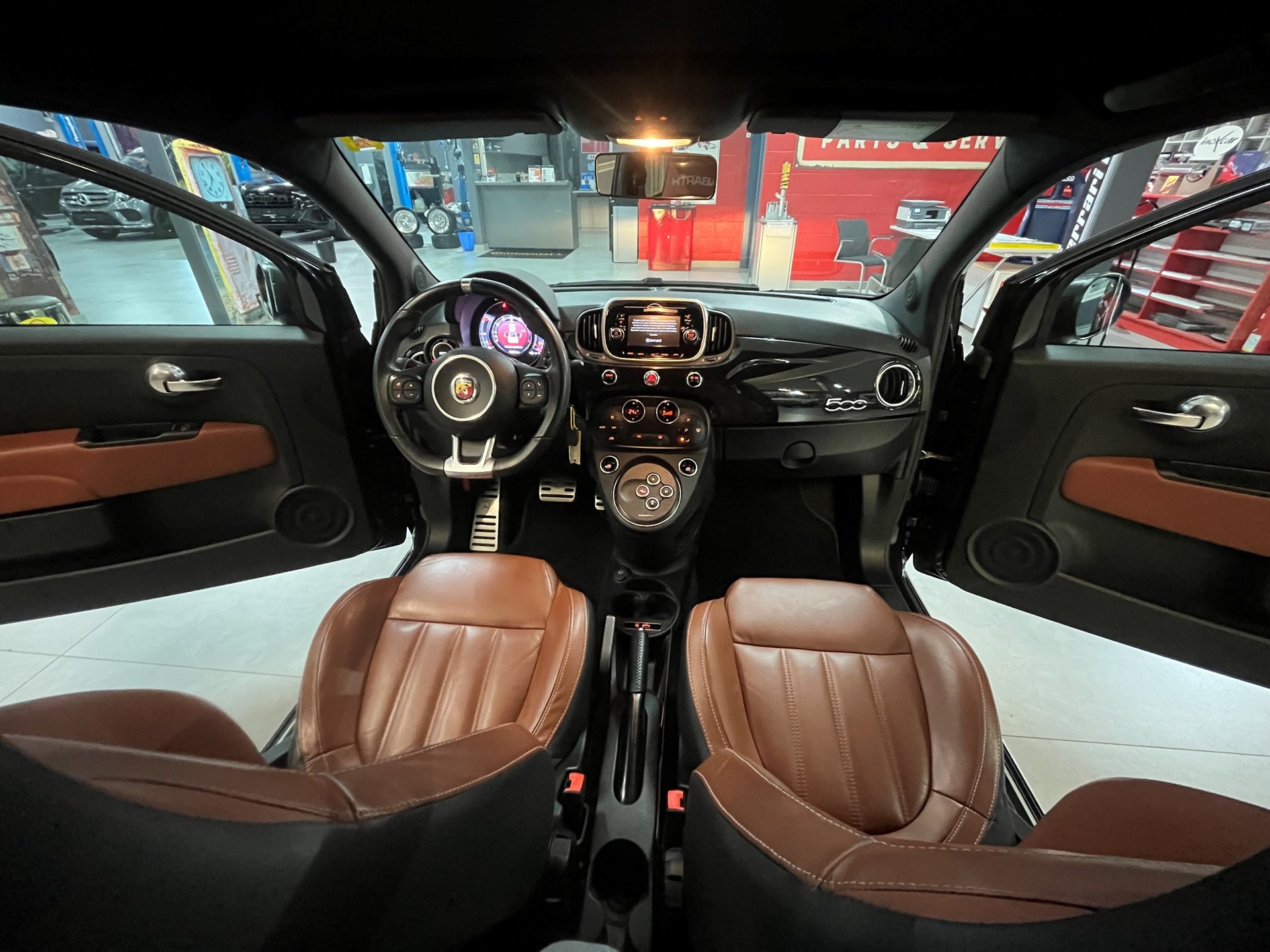 FIAT 595C 1.4 16V Turbo Abarth Dualogic-image-13