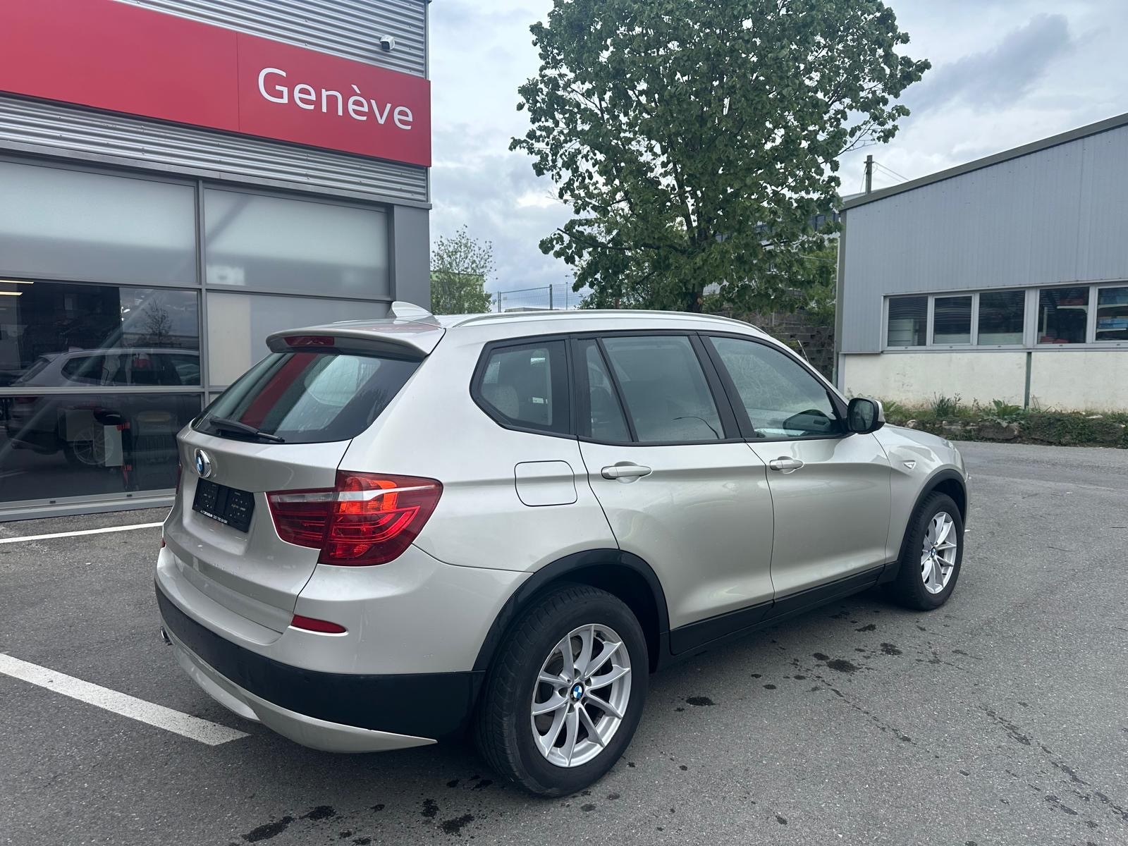 BMW X3 xDrive 20i Steptronic-image-3