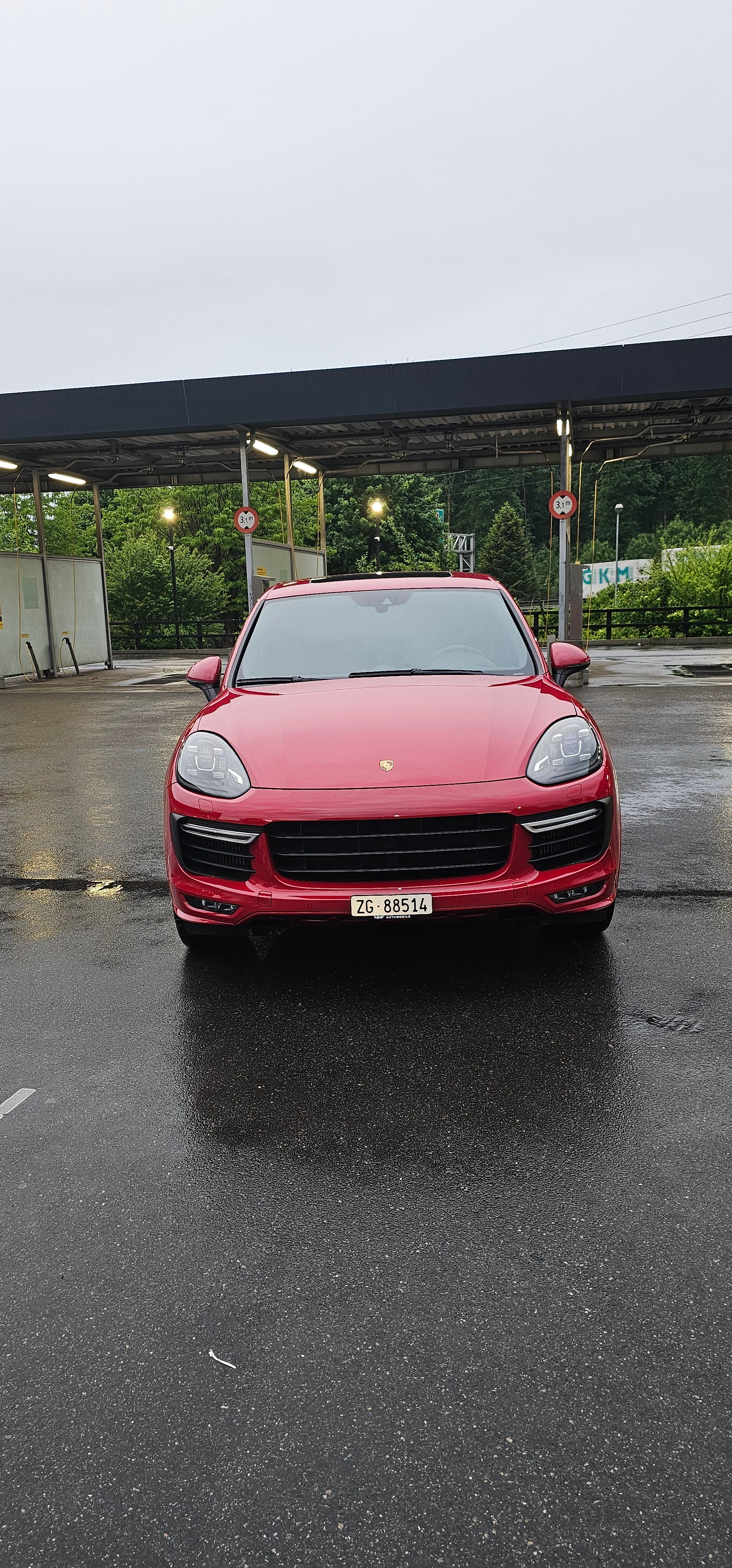 PORSCHE Cayenne GTS-image-2
