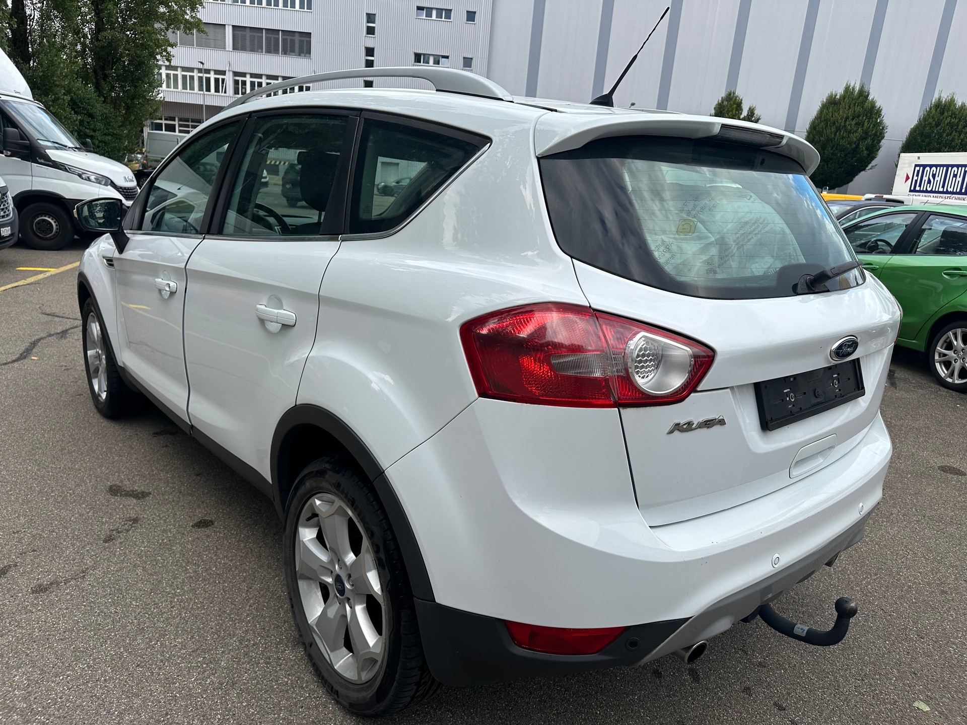 FORD Kuga 2.0 TDCi Carving 4WD-image-7