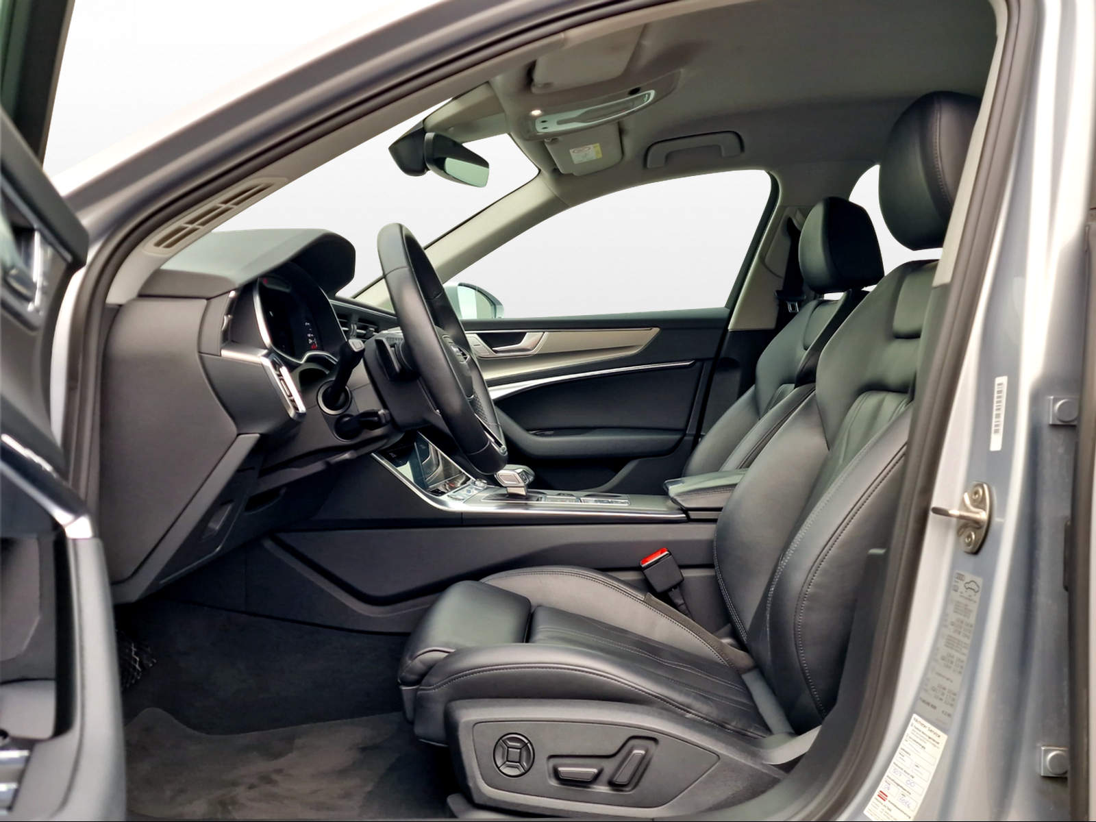 AUDI A6 Avant 45 TDI Sport quattro tiptronic-image-6