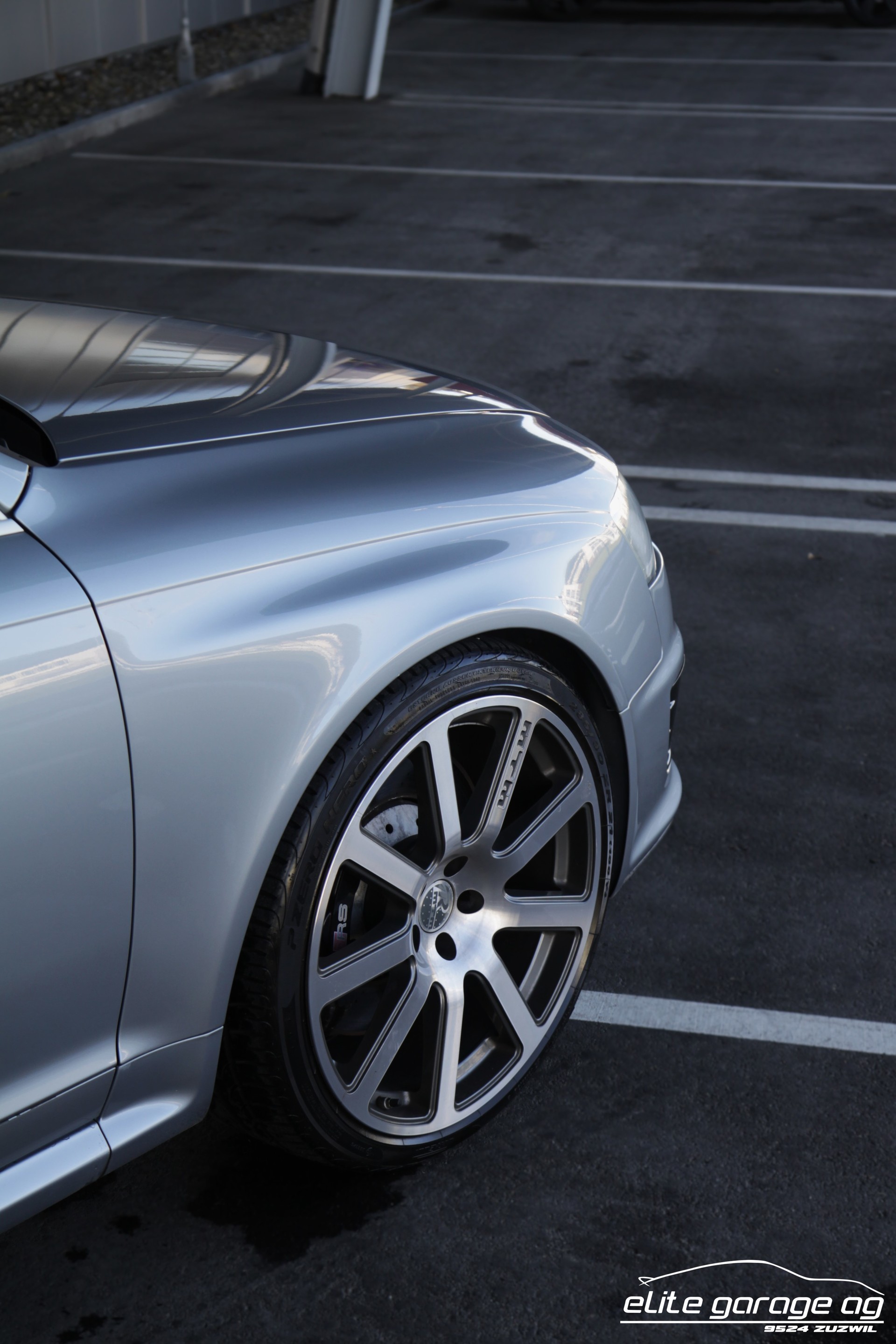 AUDI RS6 Avant 5.0 TFSI V10 quattro tiptronic-image-10