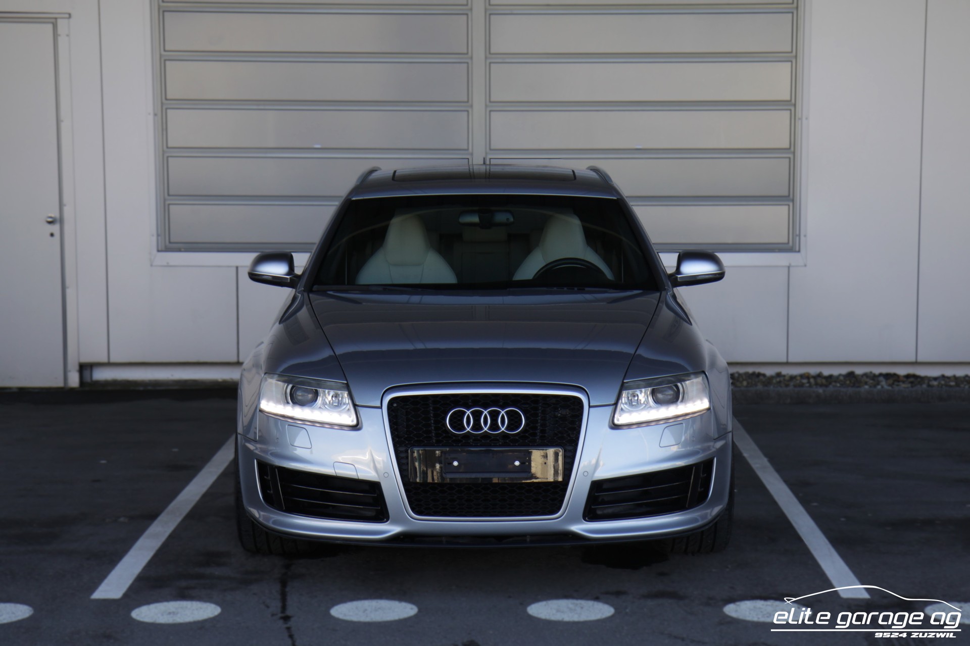 AUDI RS6 Avant 5.0 TFSI V10 quattro tiptronic-image-7