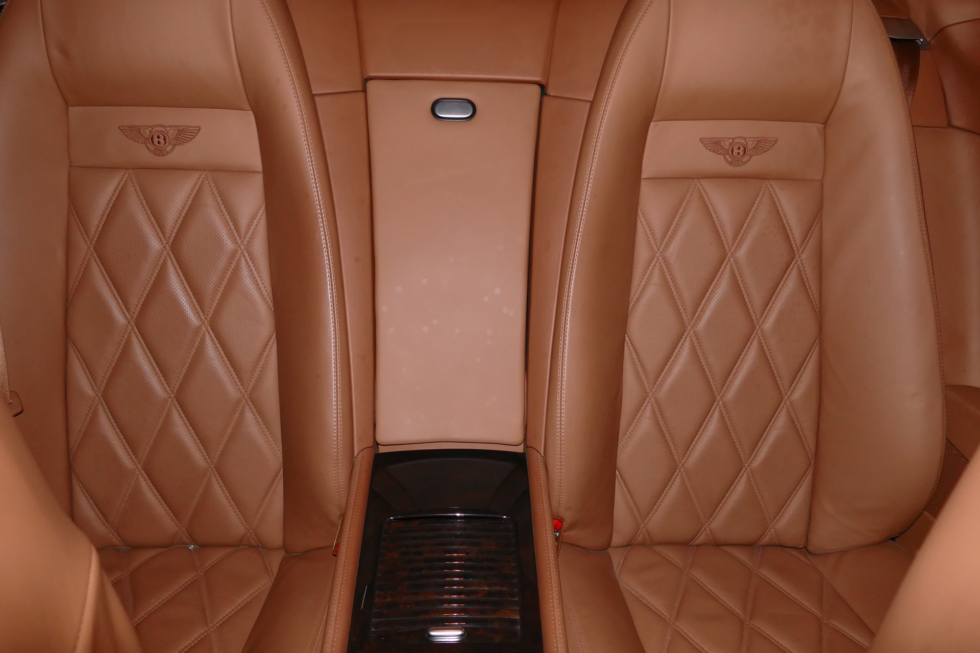 BENTLEY Continental GT 6.0 Mulliner-image-15
