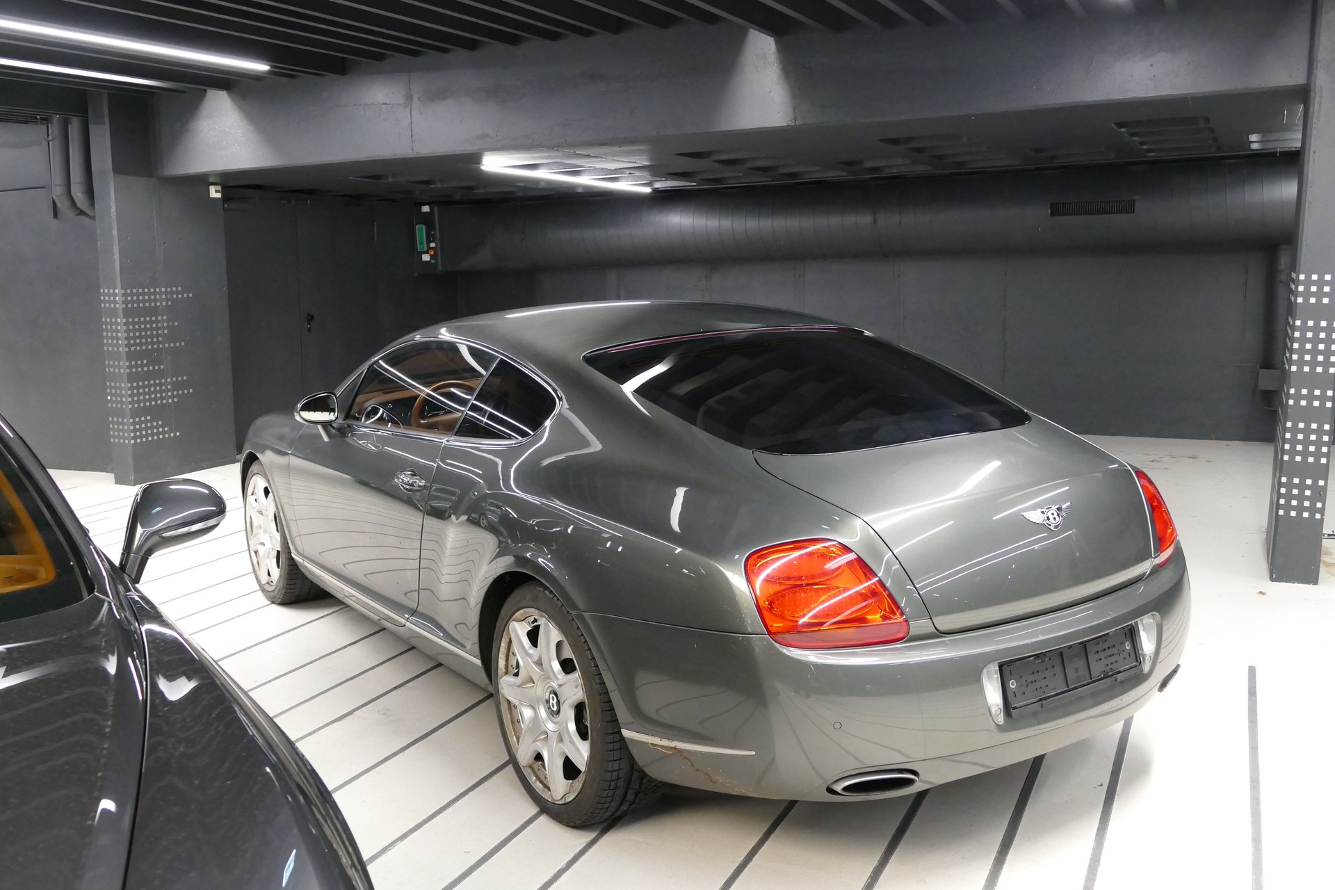 BENTLEY Continental GT 6.0 Mulliner-image-7