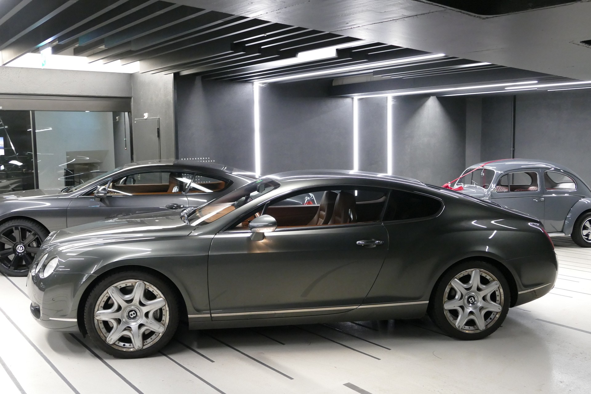 BENTLEY Continental GT 6.0 Mulliner-image-1