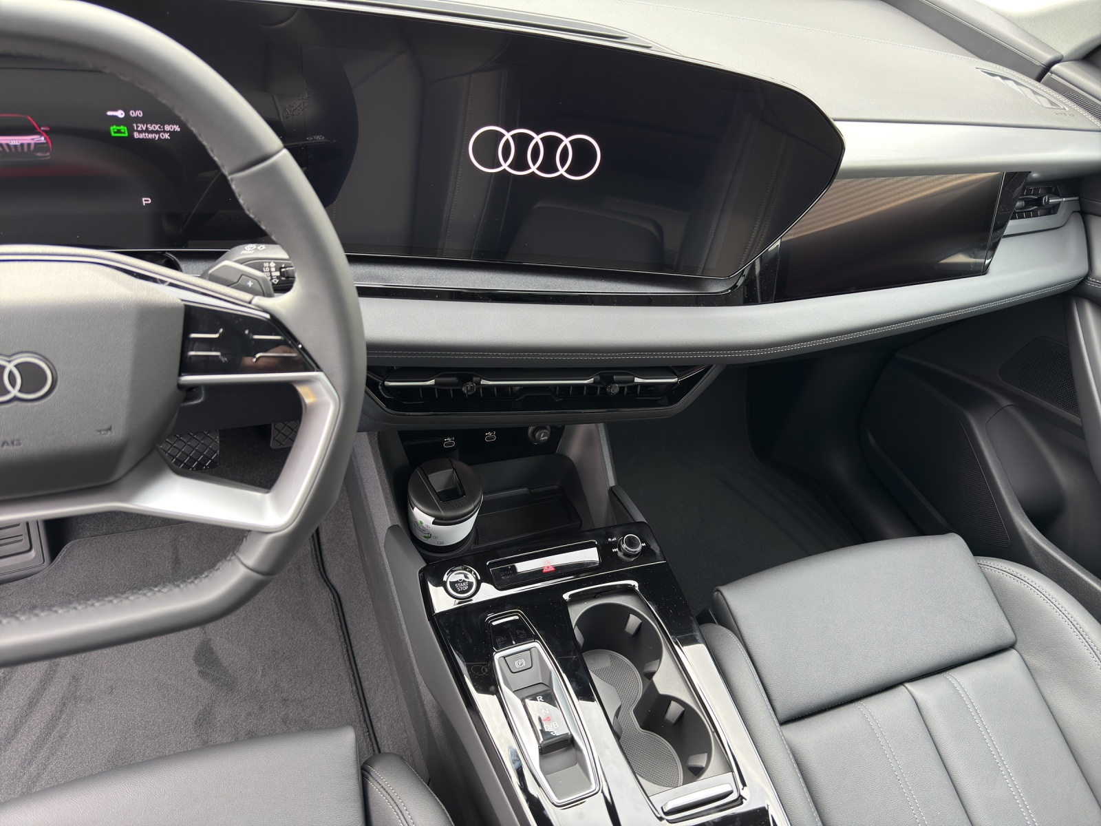 AUDI Q6 e-tron quattro-image-10