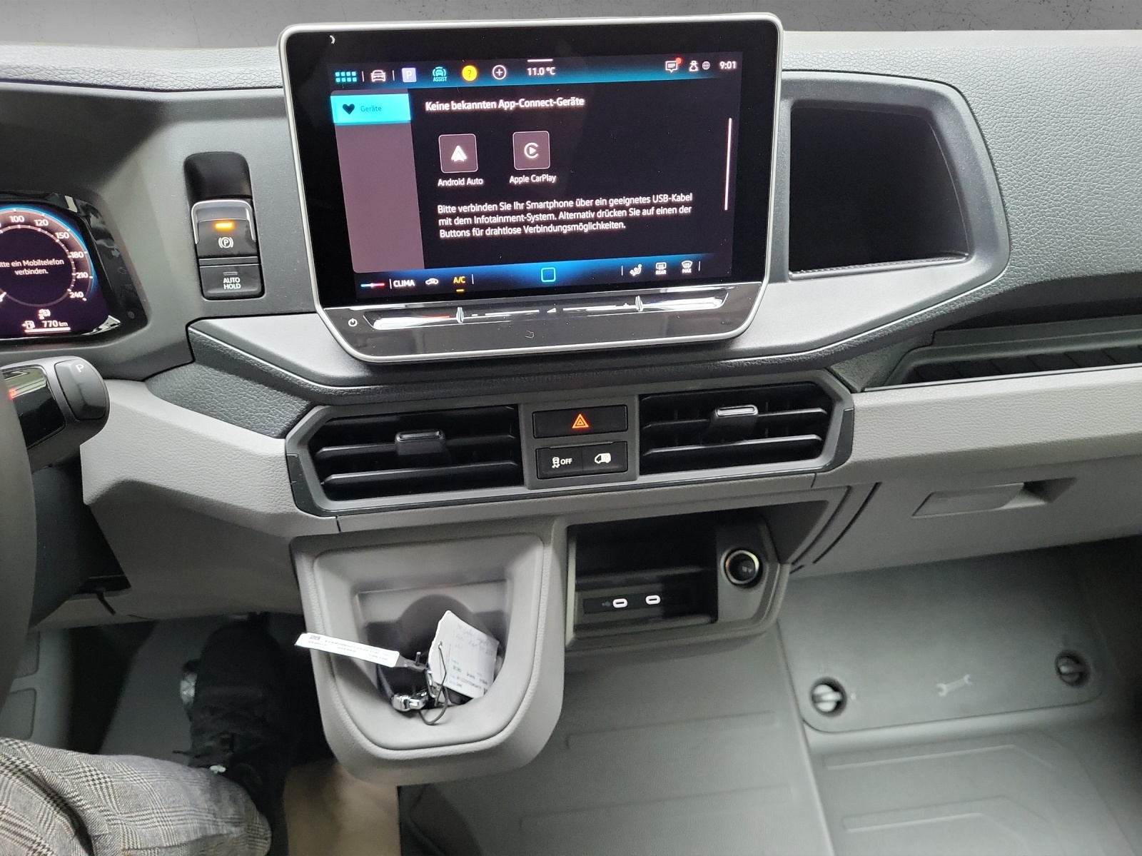 VW Crafter Kastenwagen Entry 140PS Automat-image-14