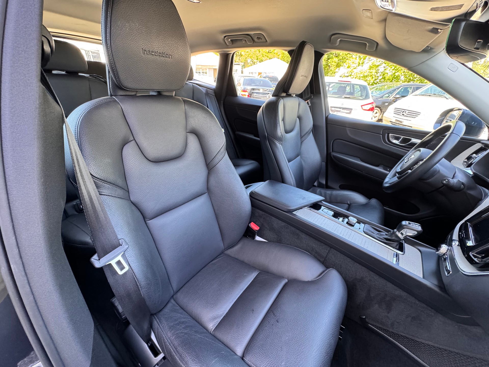 VOLVO XC60 D4 Inscription Geartronic-image-9