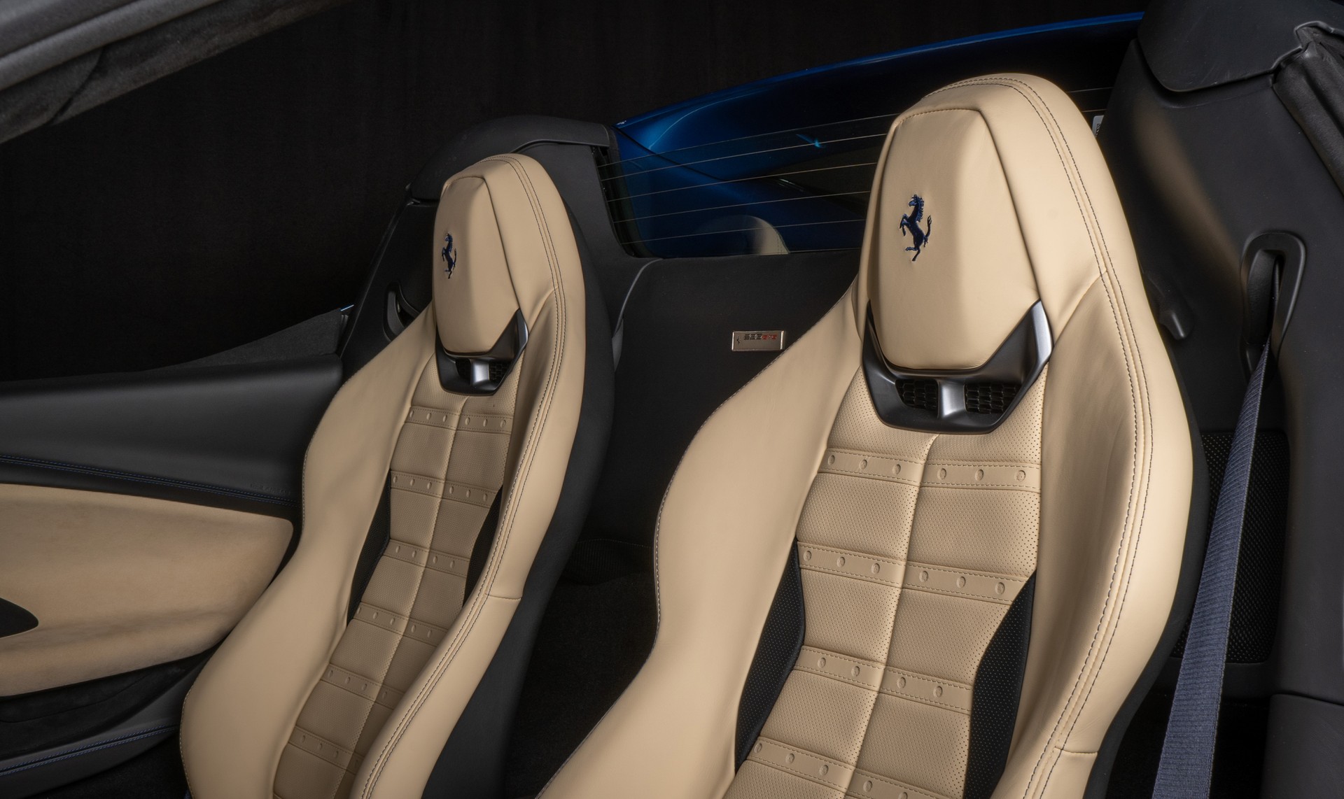 FERRARI 296 GTS-image-9