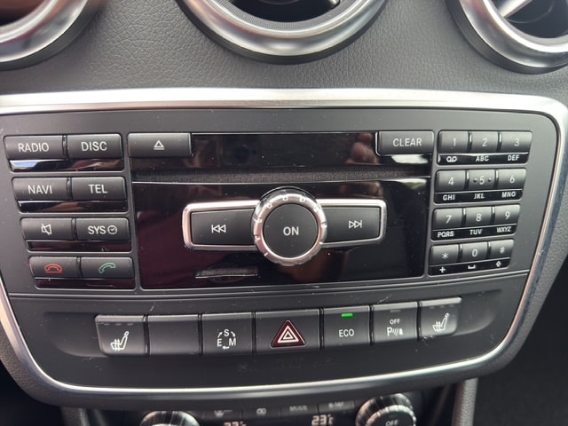 MERCEDES-BENZ A 250 AMG Line 4Matic 7G-DCT-image-20