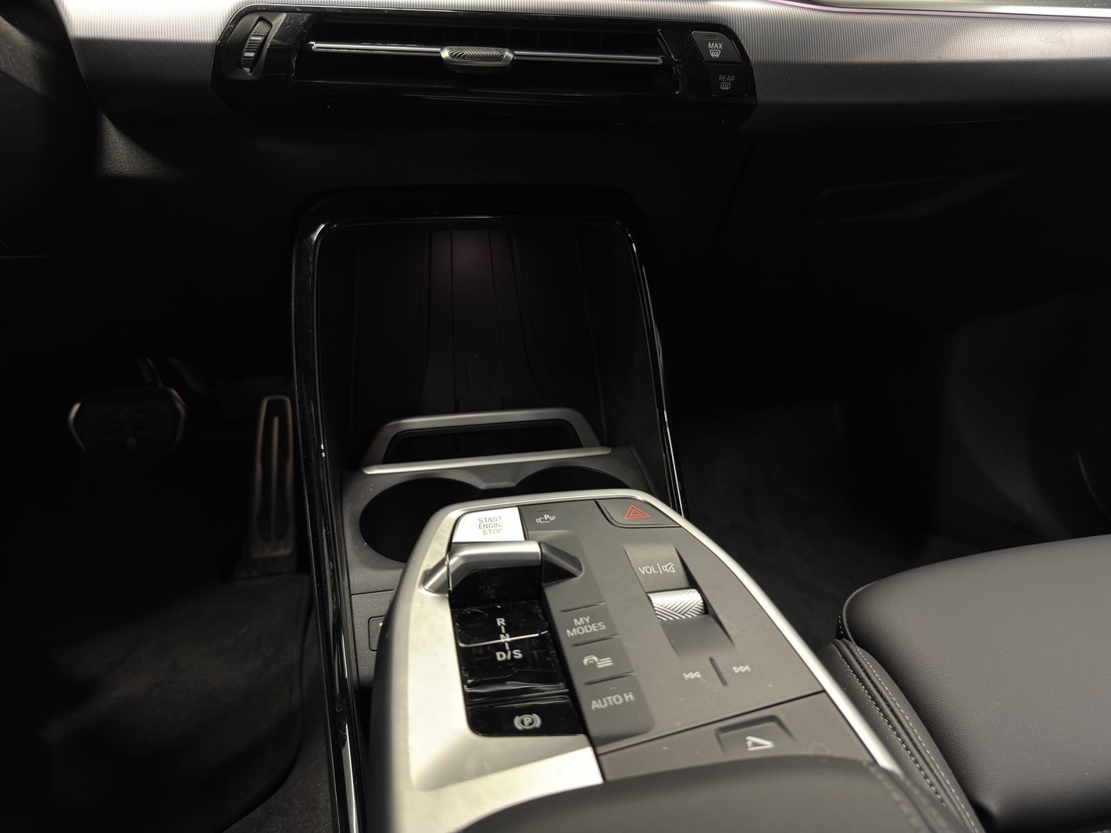 BMW 230e xDr. Act. T. M Sport-image-13